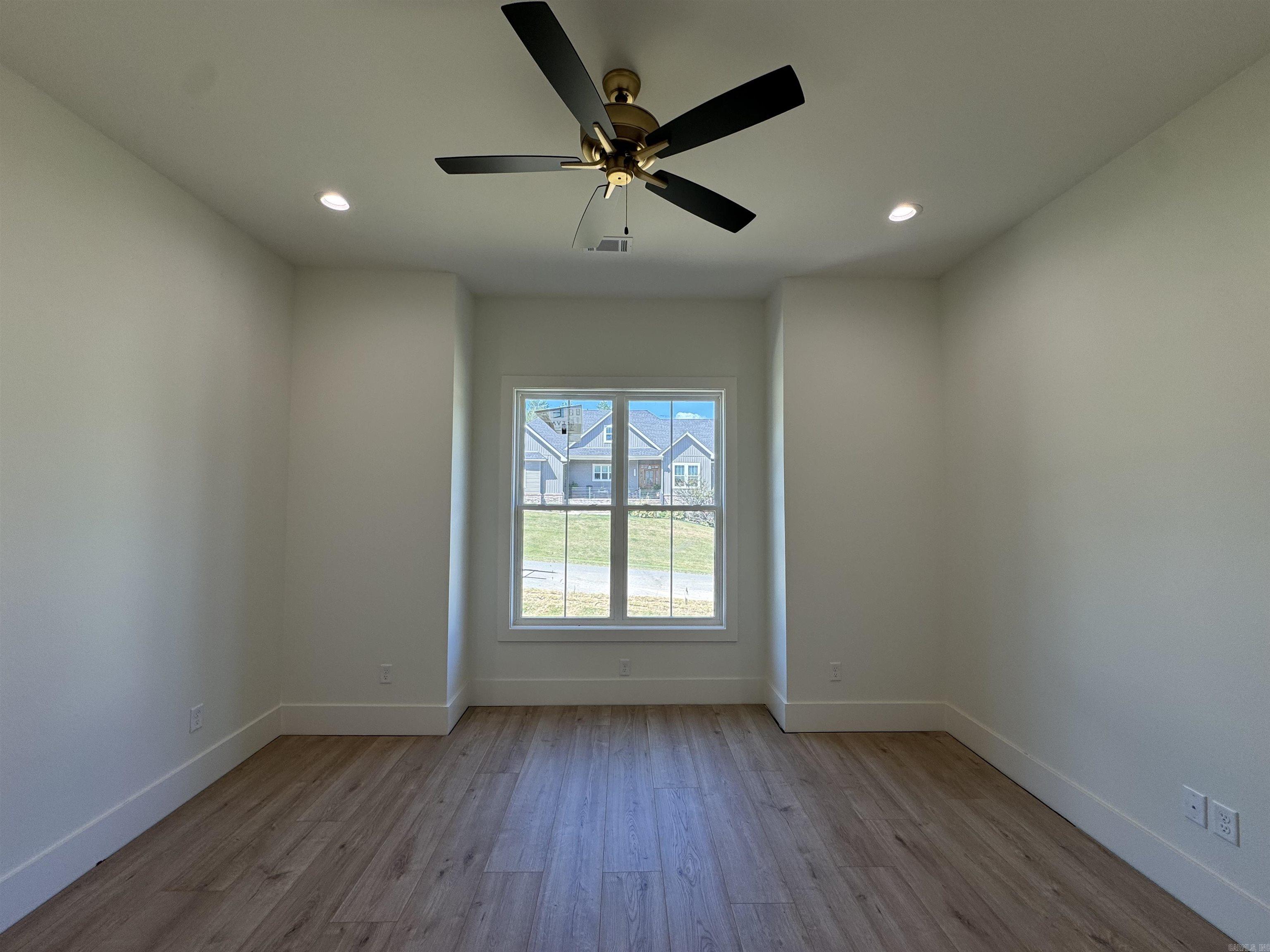 WESTRIDGE SUB - Residential