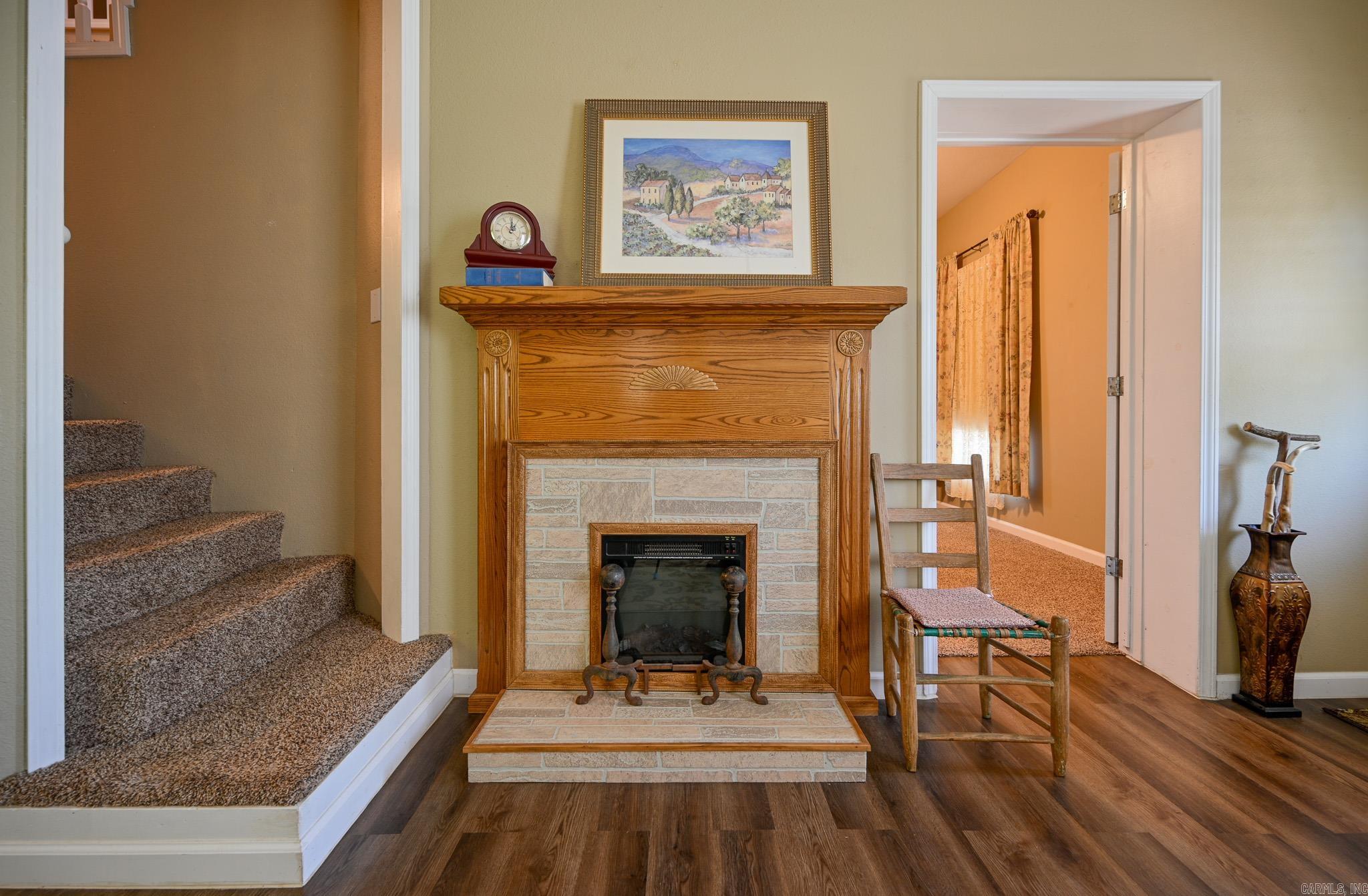 Mena Original - Residential