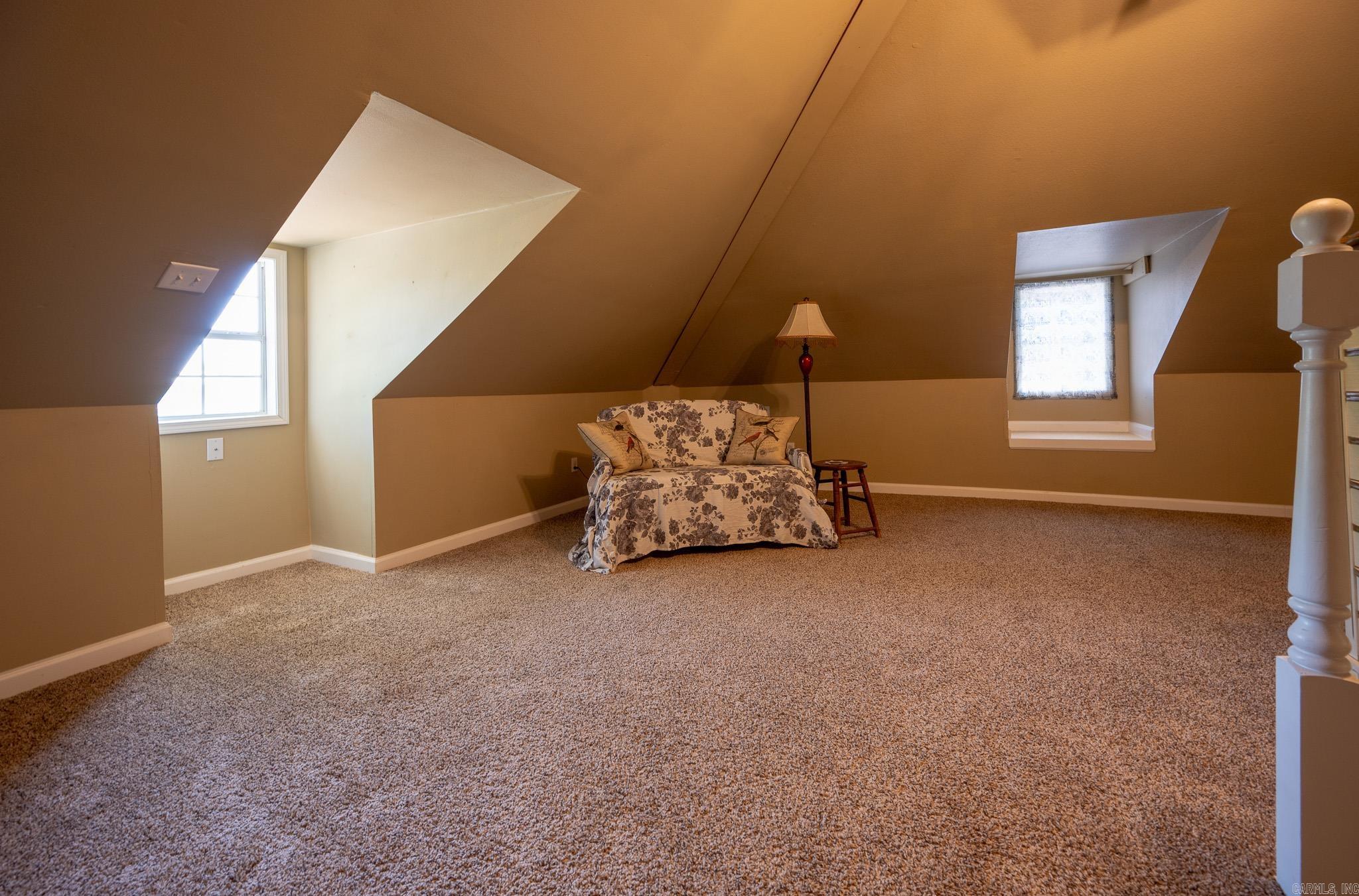 Mena Original - Residential