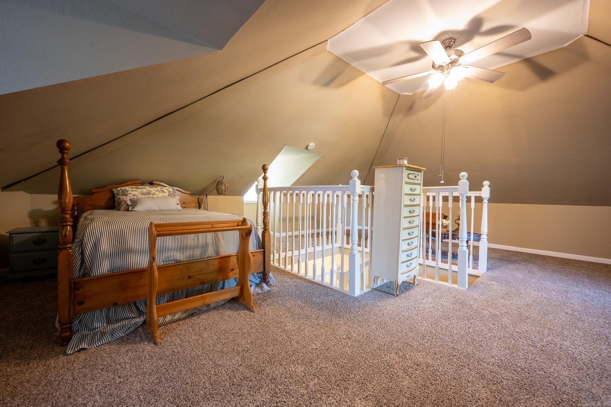 Mena Original - Residential