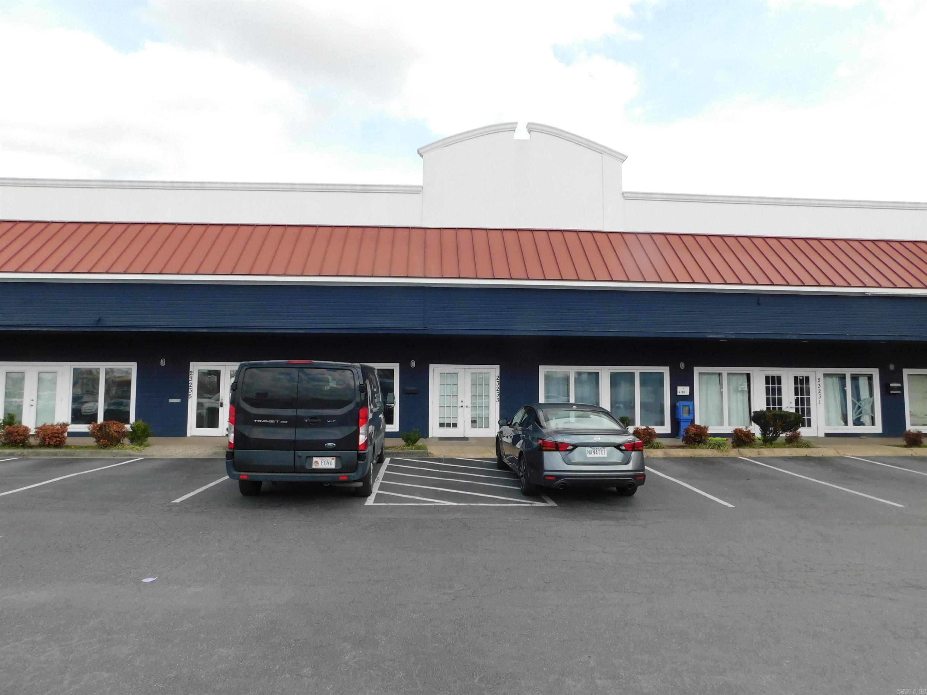 Pikewood I - Residential Lease