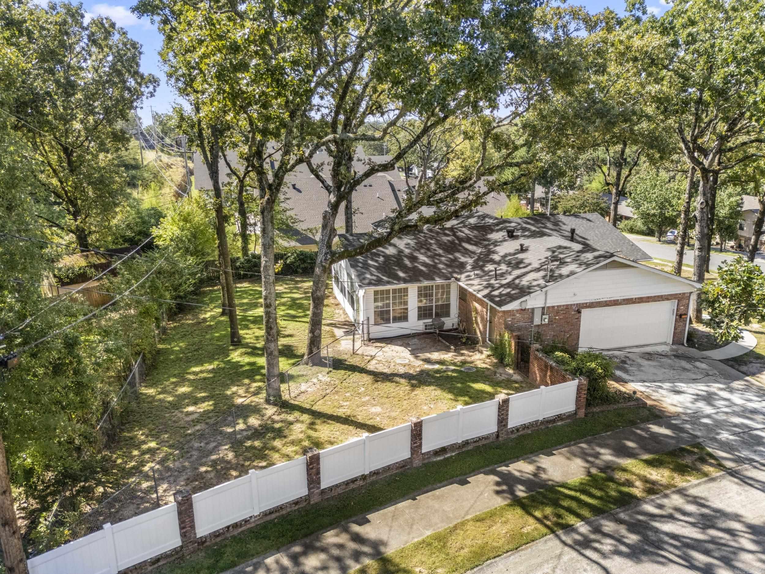 LAKEWOOD - Residential