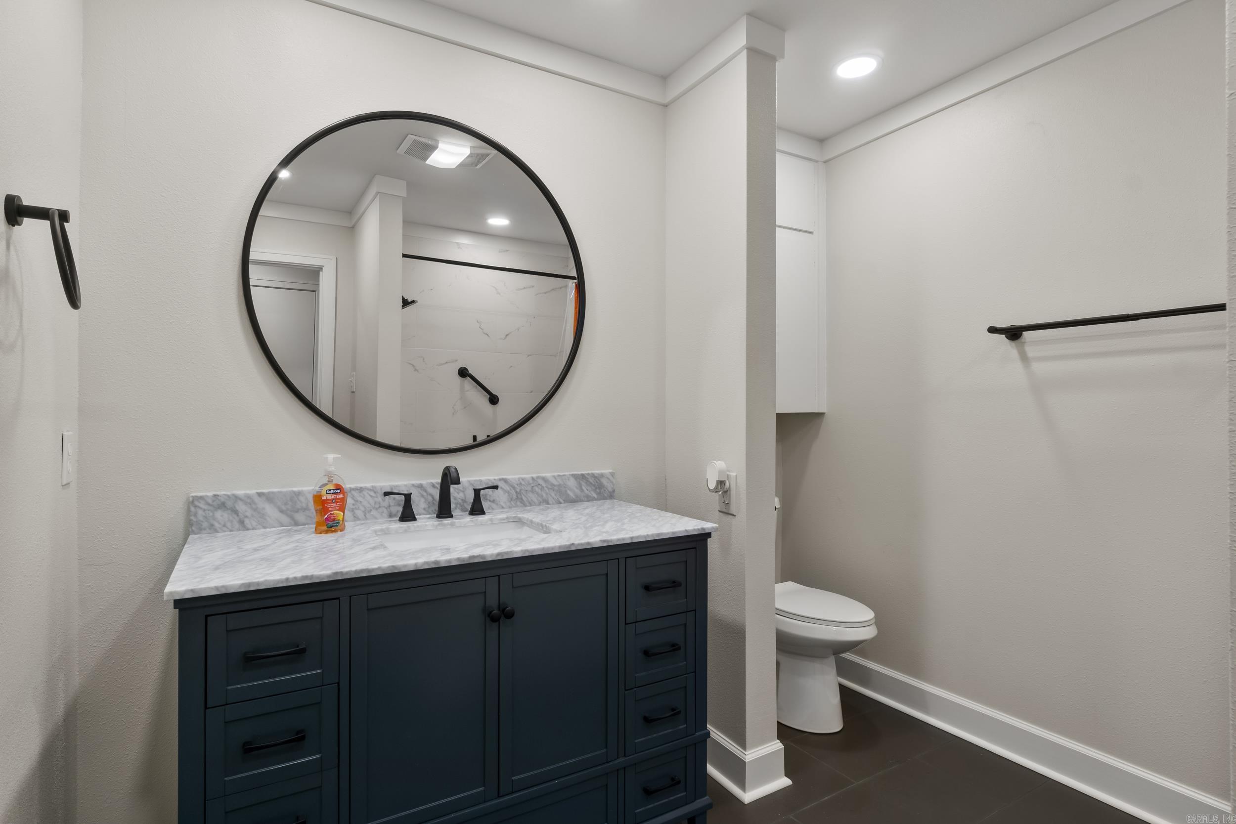 LAKEWOOD - Residential