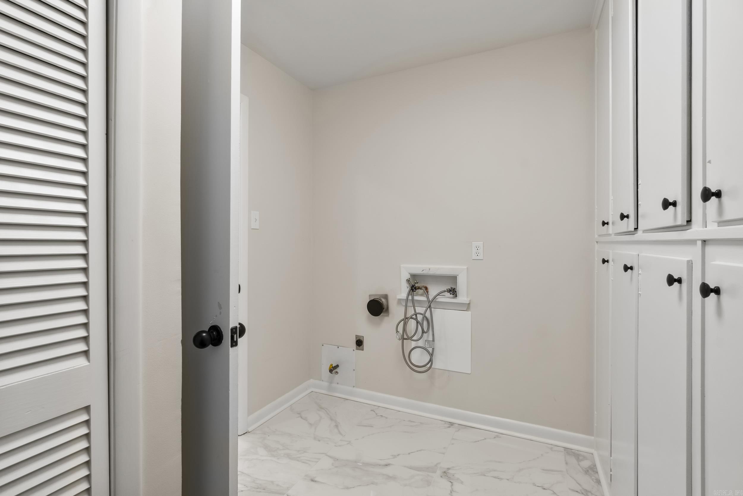 LAKEWOOD - Residential