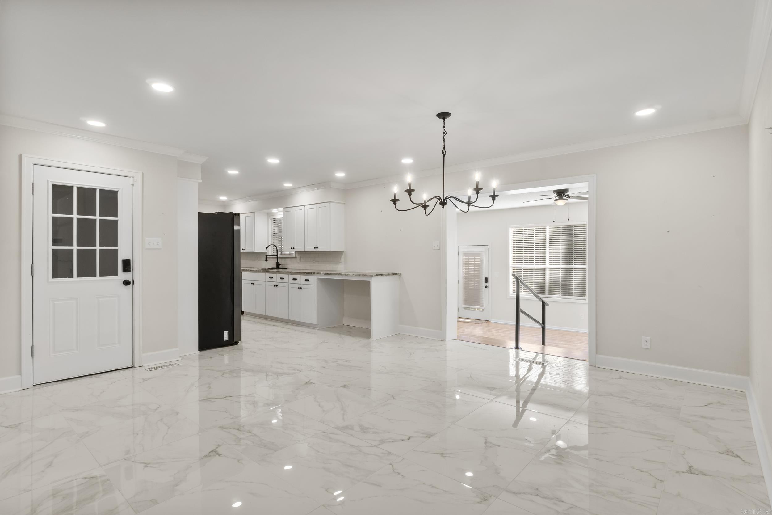 LAKEWOOD - Residential