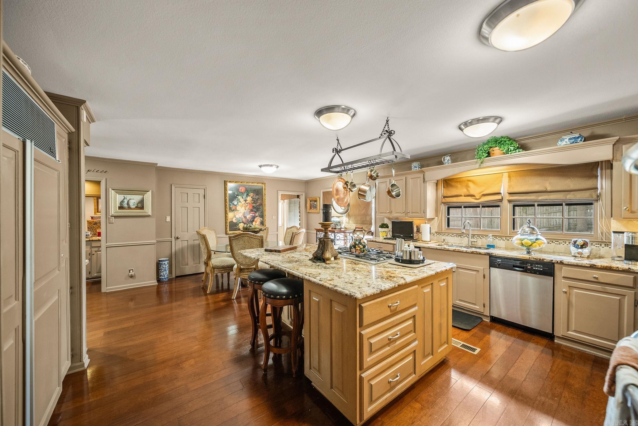 PLEASANT VALLEY - Residential