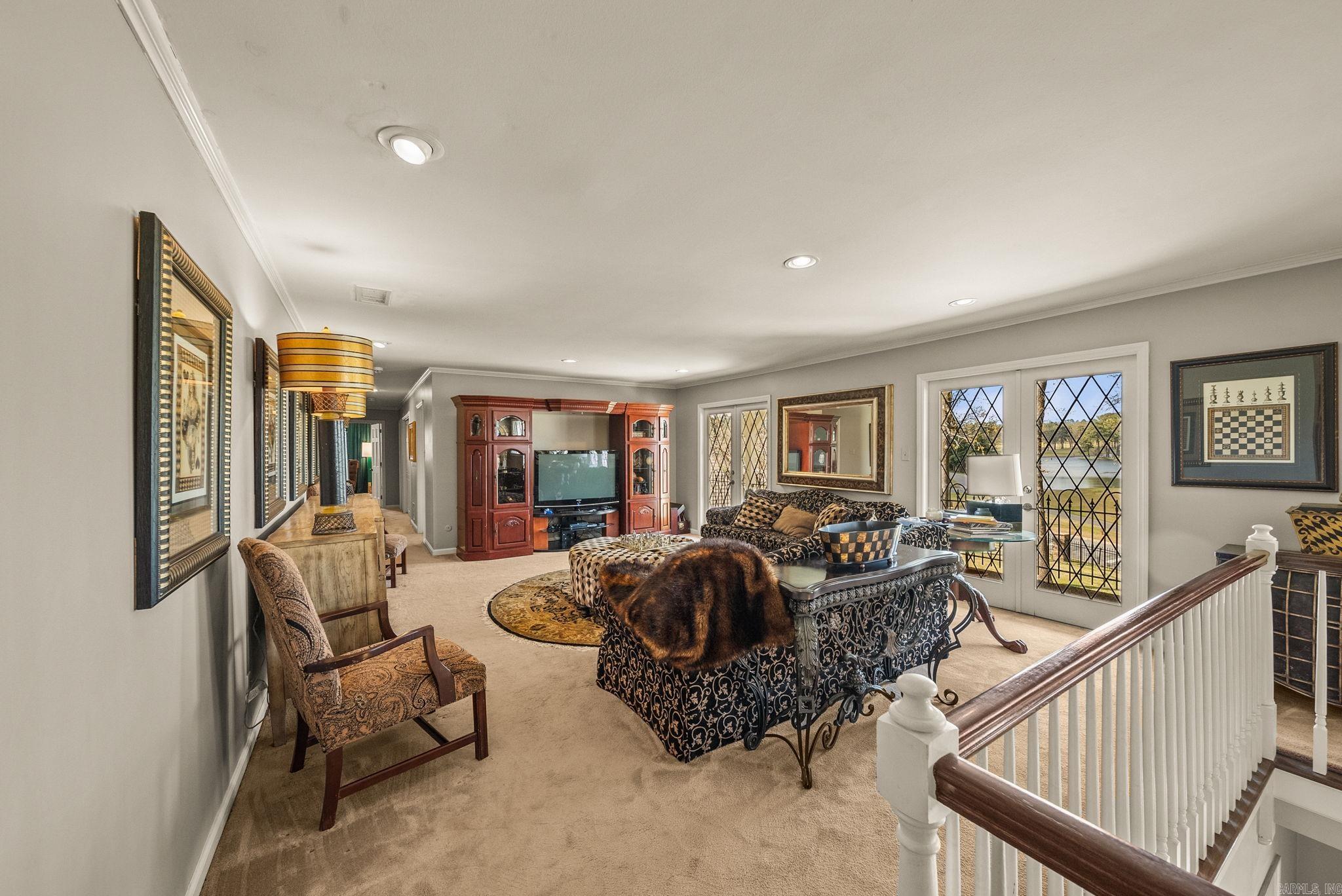 PLEASANT VALLEY - Residential