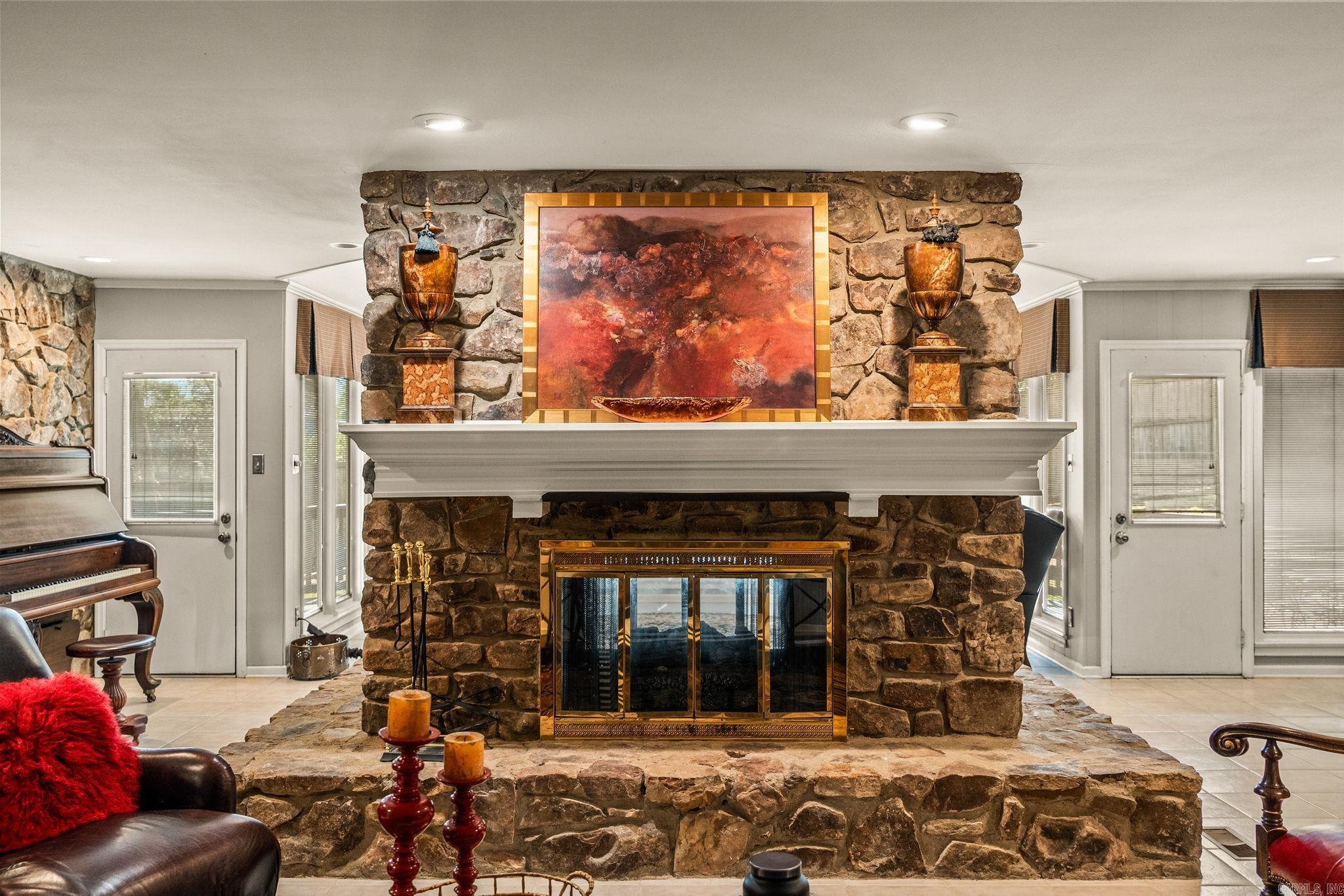 PLEASANT VALLEY - Residential