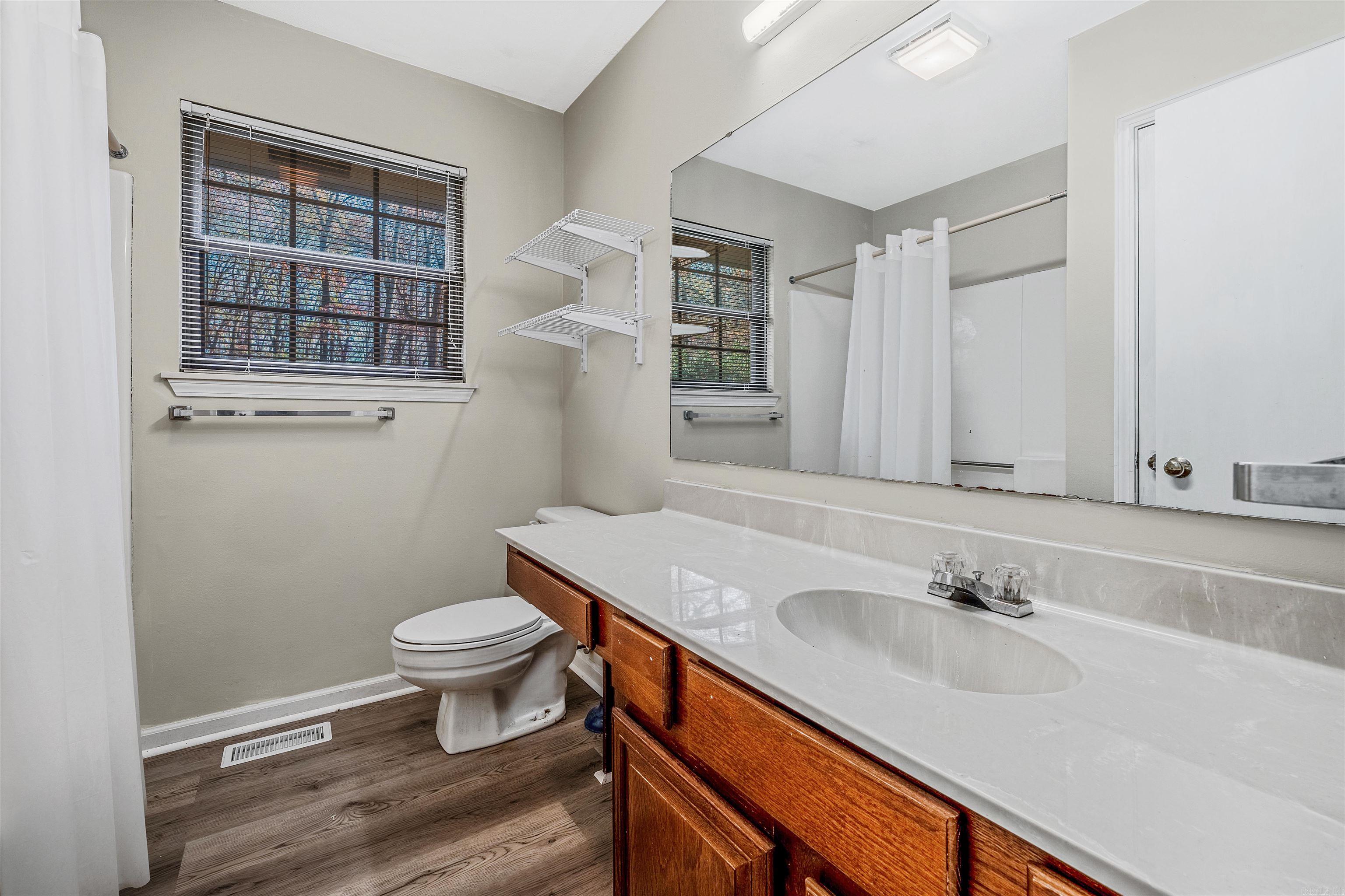 Chelsea Glake - Residential