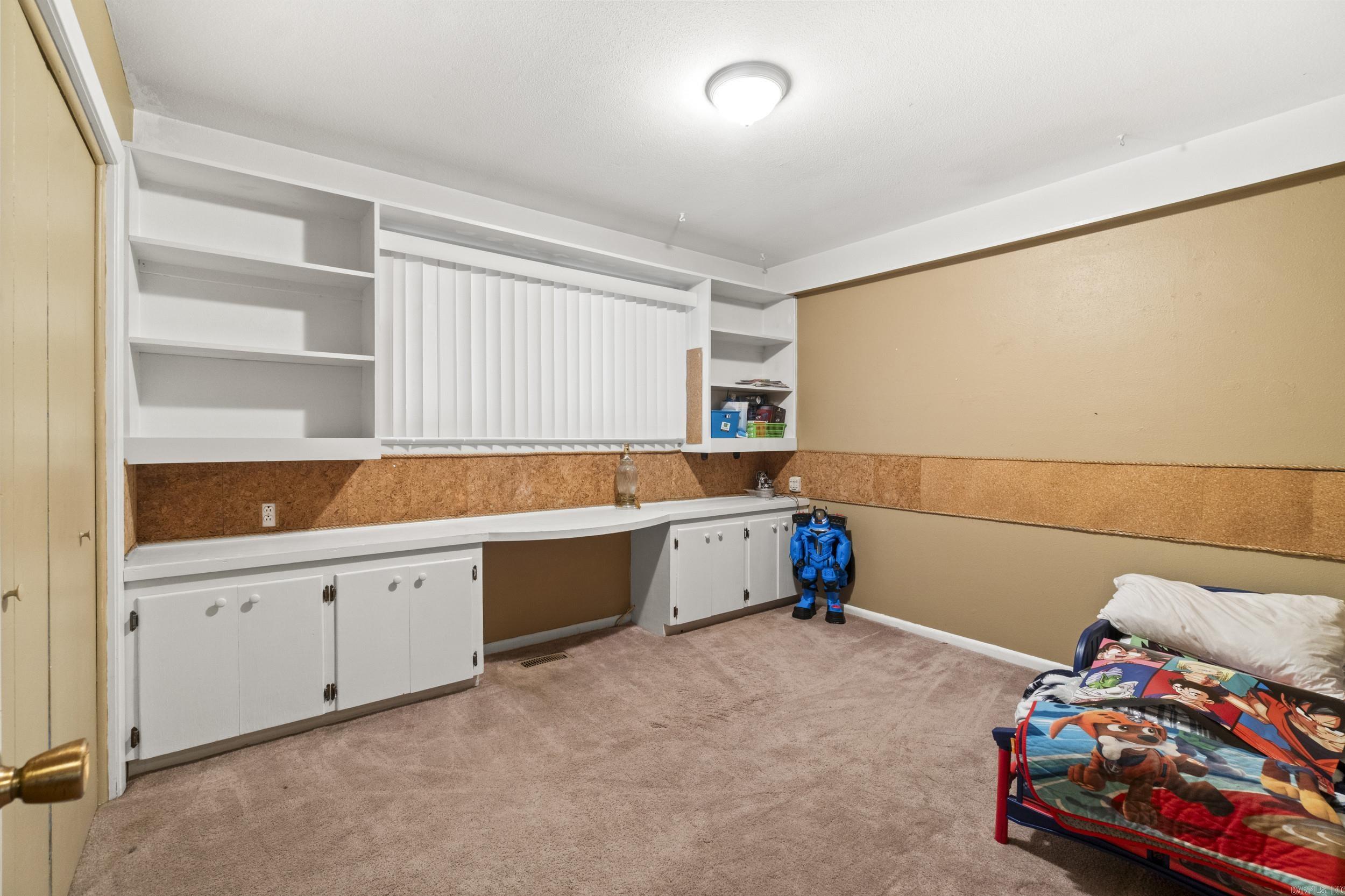 WILLOWBROOK - Residential