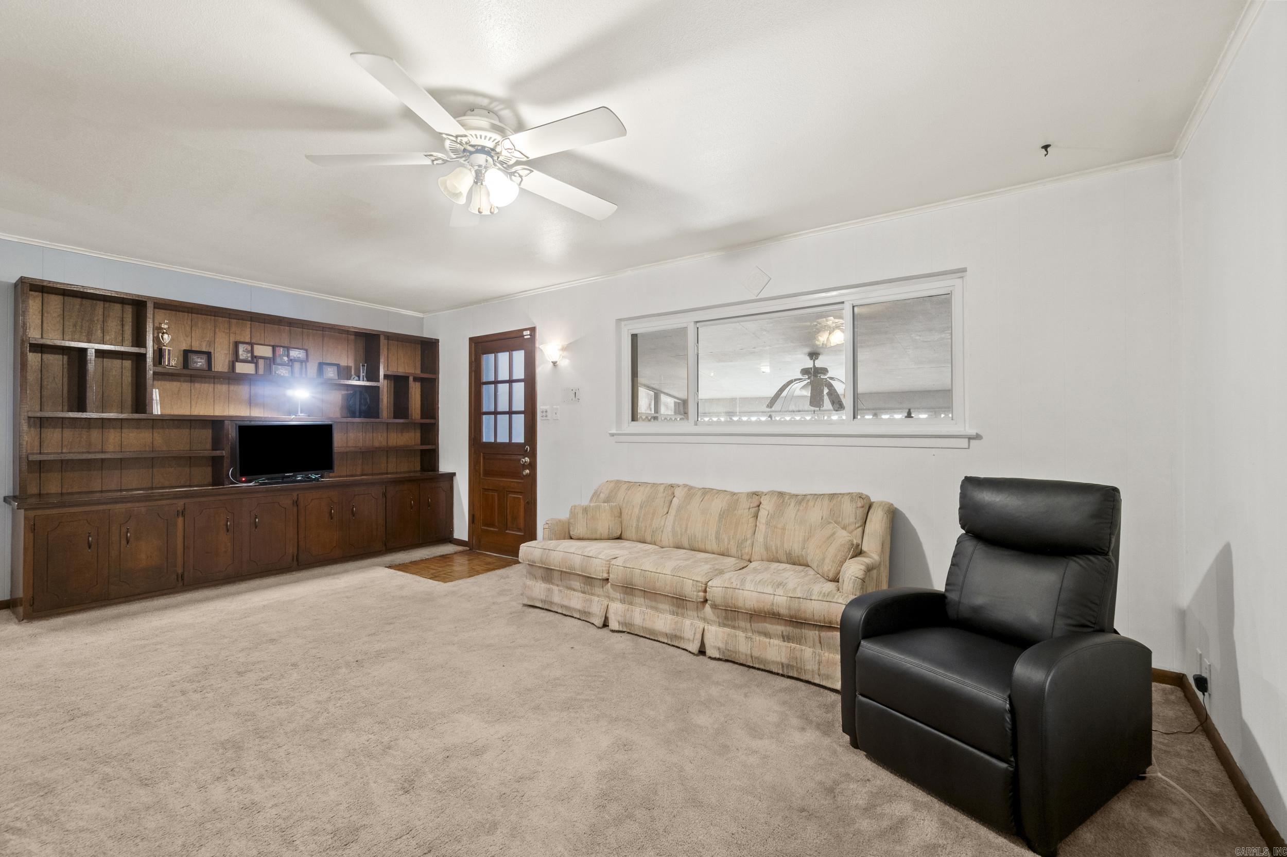 WILLOWBROOK - Residential