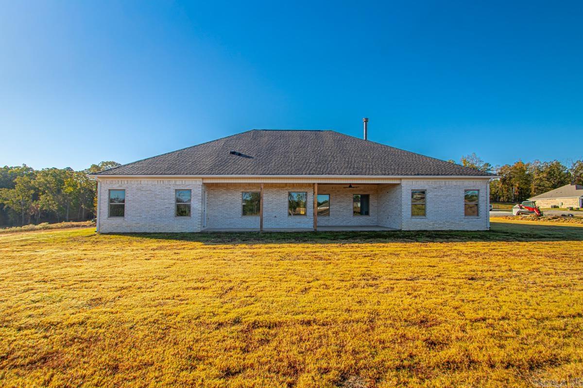 WINCHESTER ESTATES - Residential