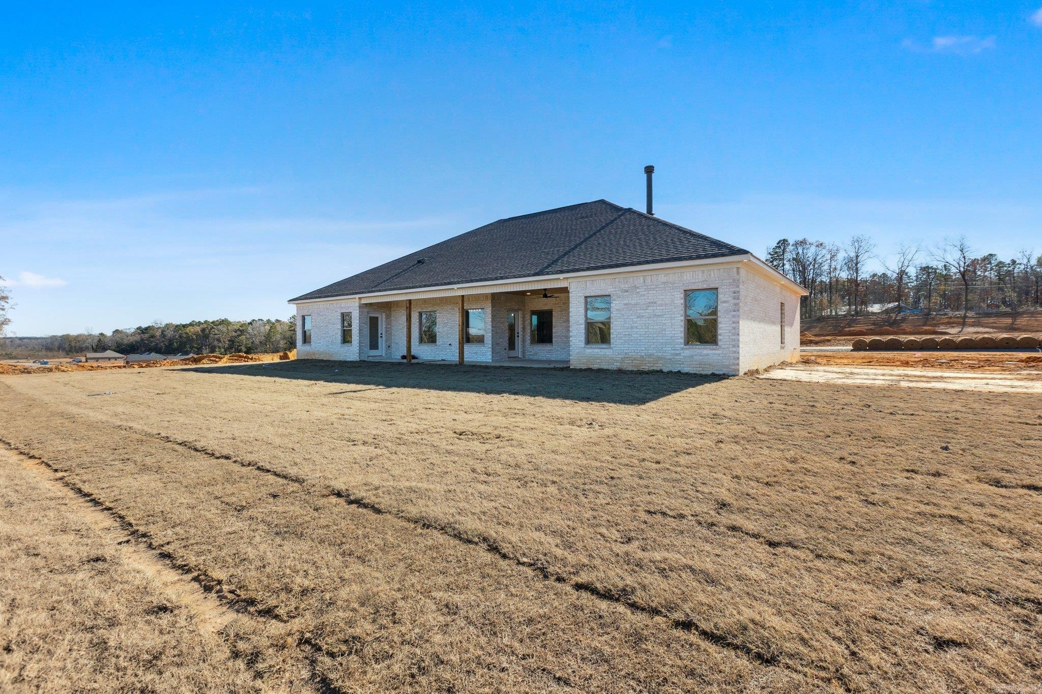 WINCHESTER ESTATES - Residential