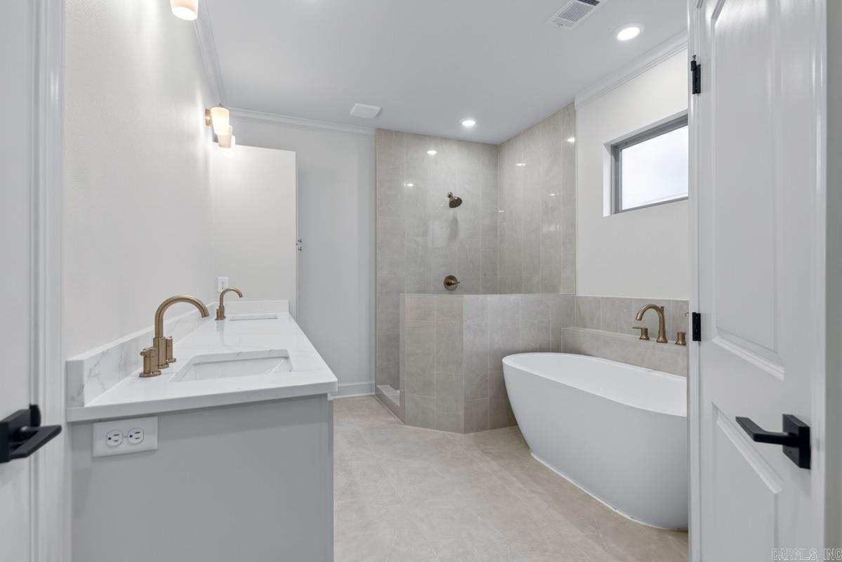 FLETCHER VALLEY "FLETCHER RIDGE" - Residential