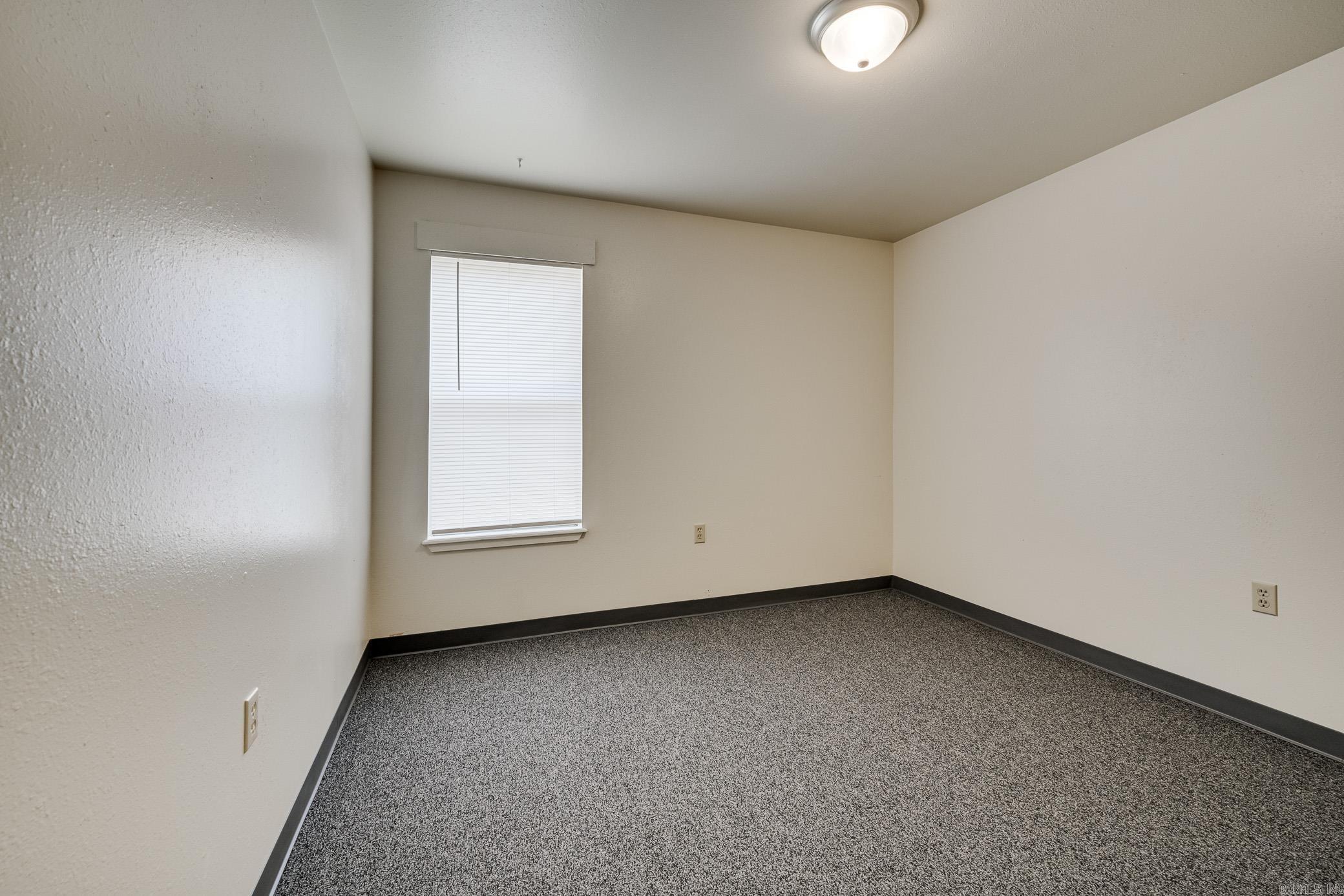 Metes & Bounds - Residential Lease