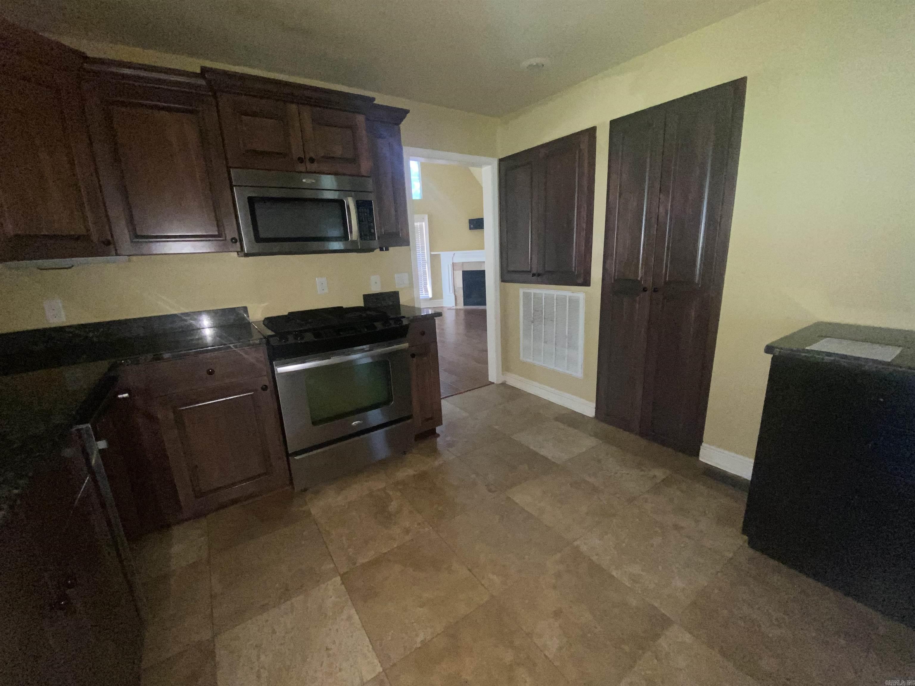 Roberts #2 - Residential