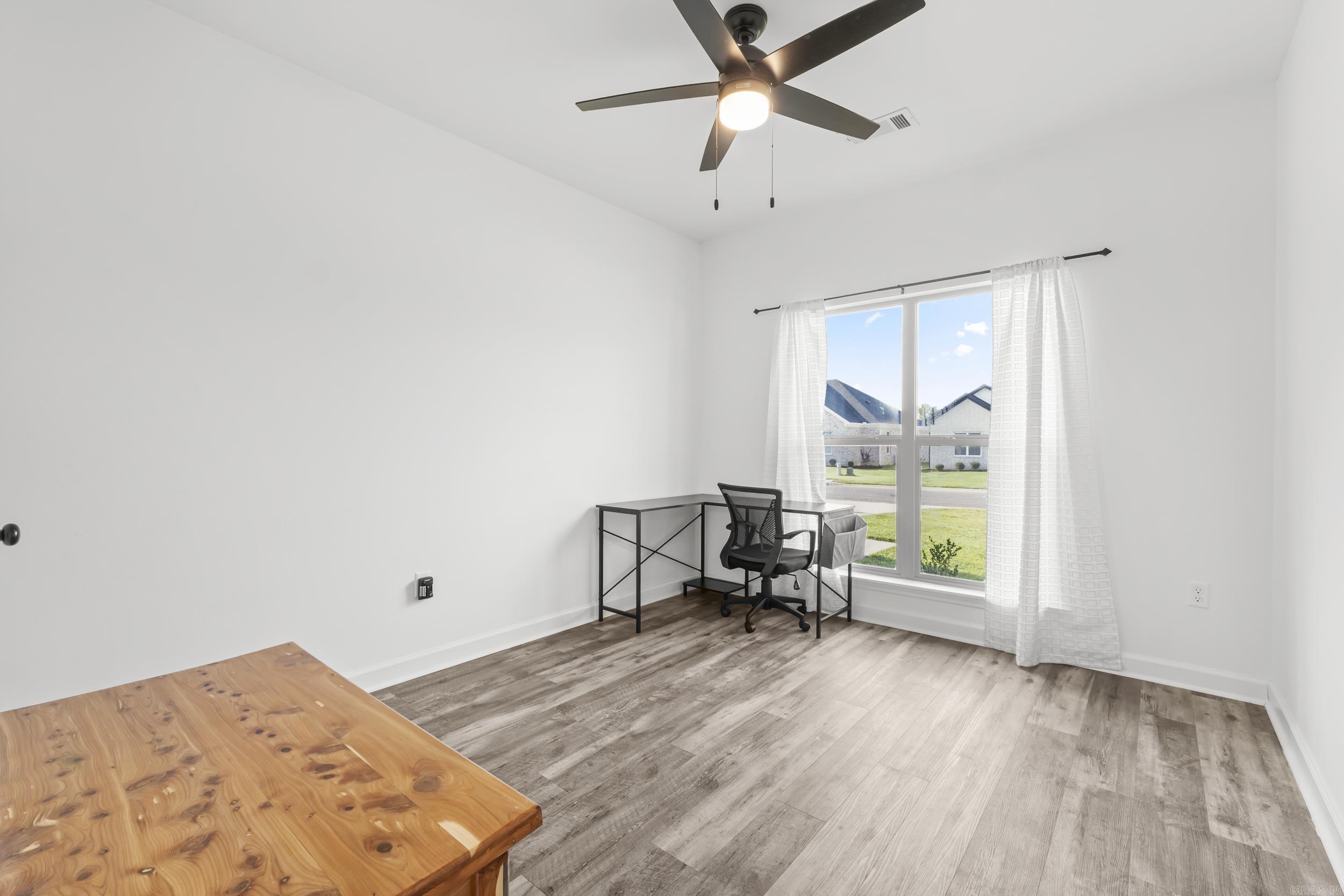 EAST MEADOW - Residential