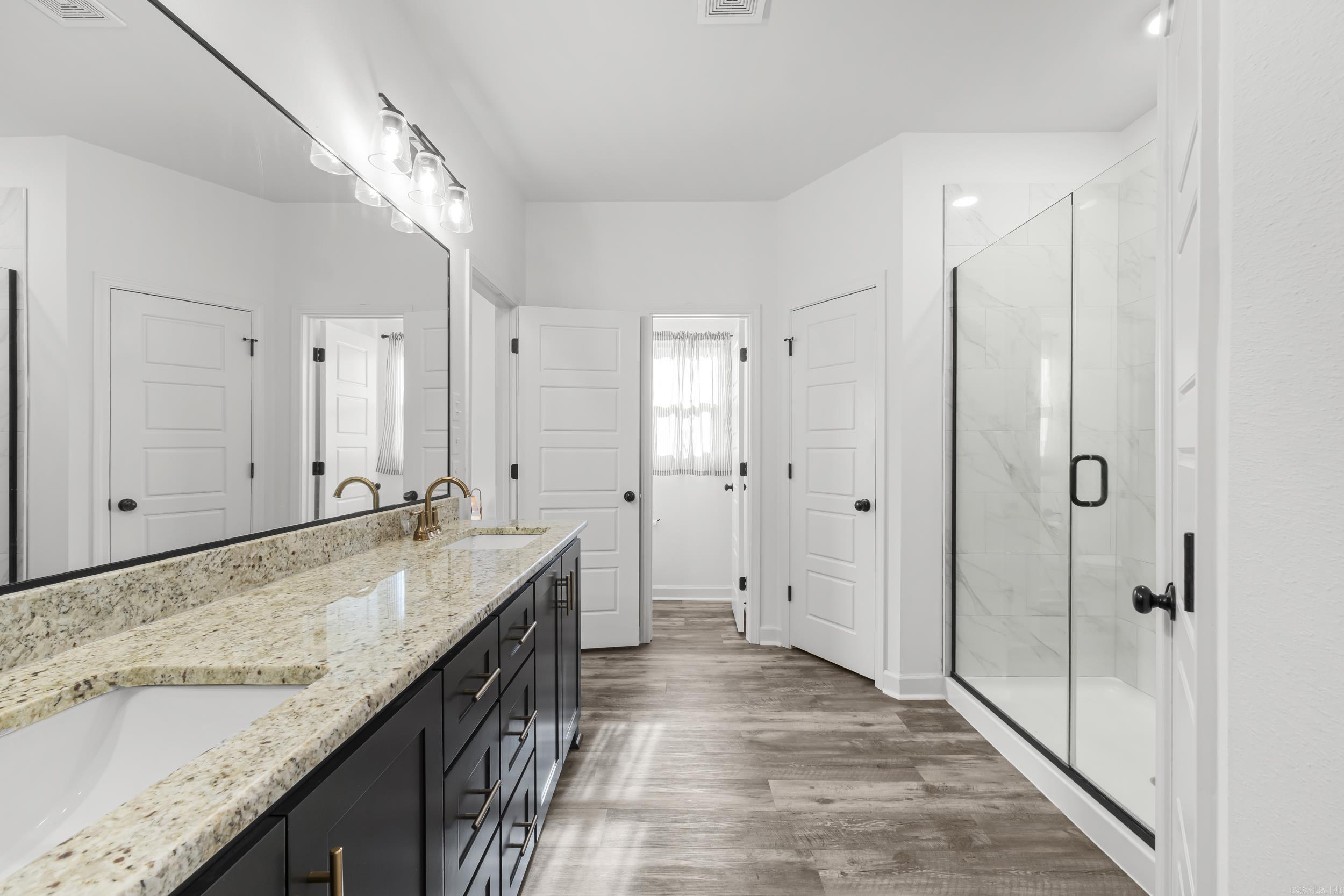 EAST MEADOW - Residential