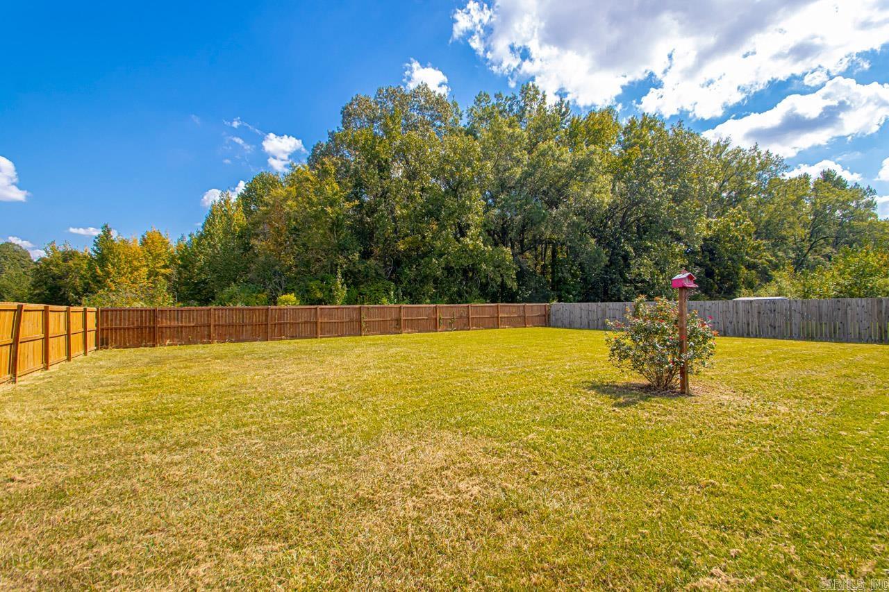 WOODLANDS EDGE - Residential