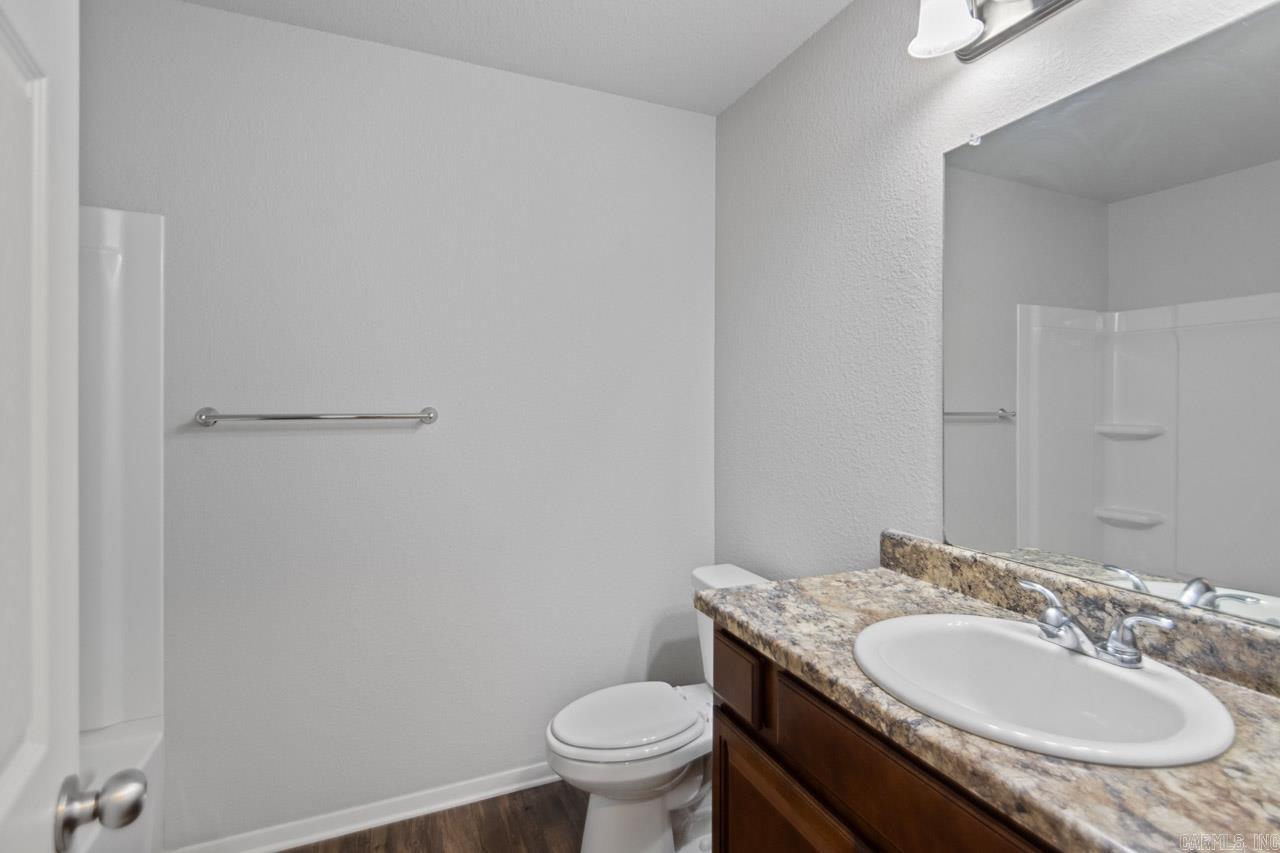 WOODLANDS EDGE - Residential