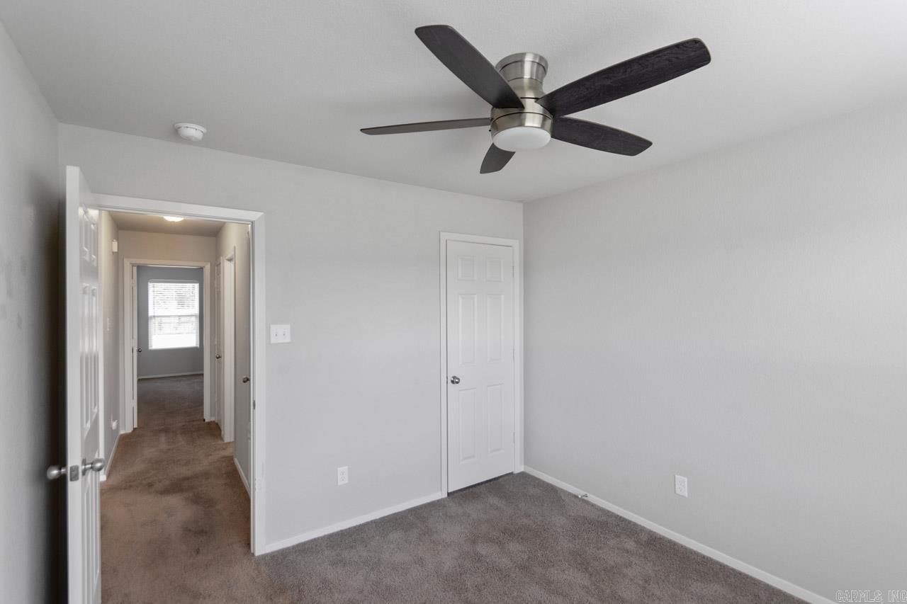 WOODLANDS EDGE - Residential