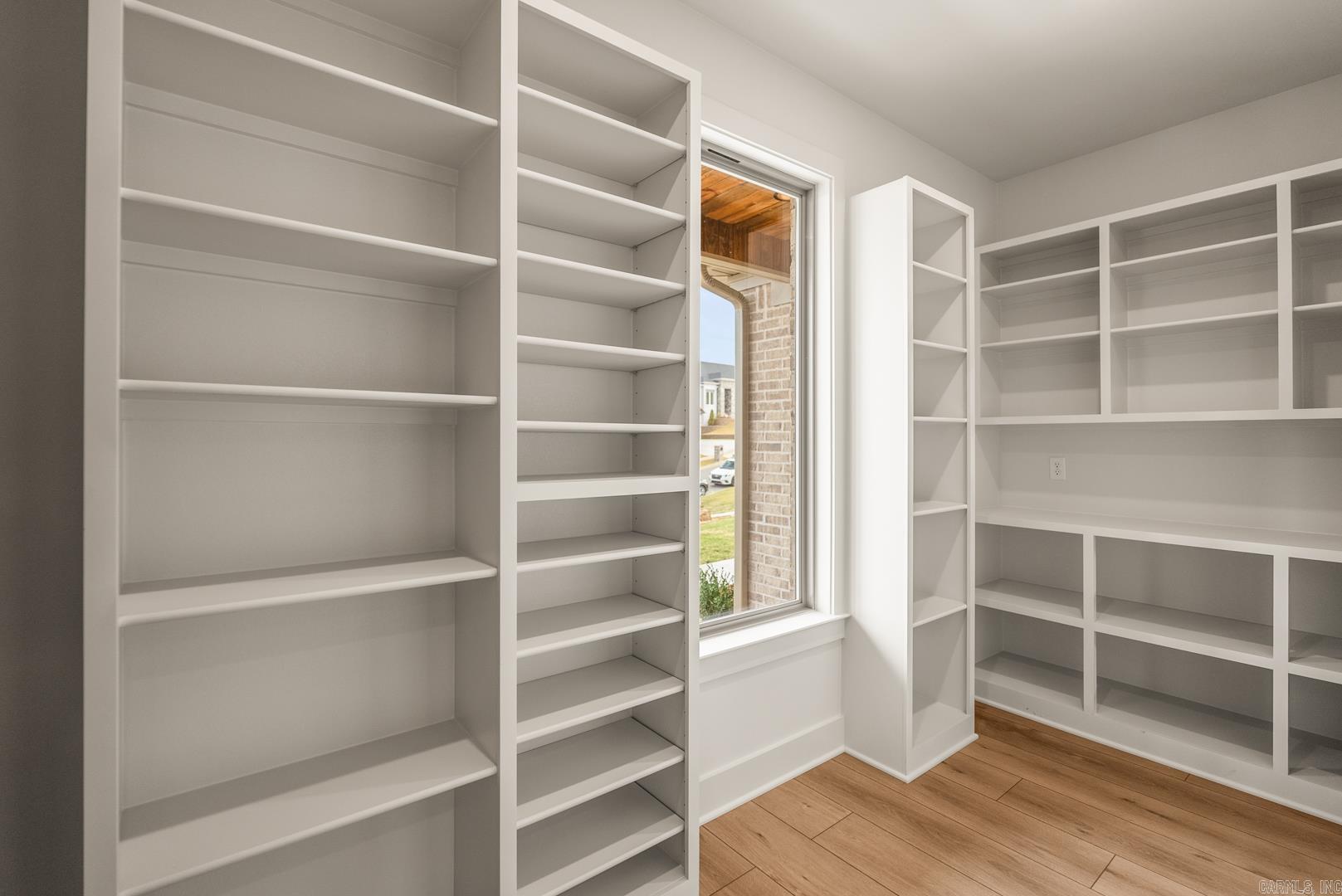 MAUMELLE VALLEY ESTATES - Residential