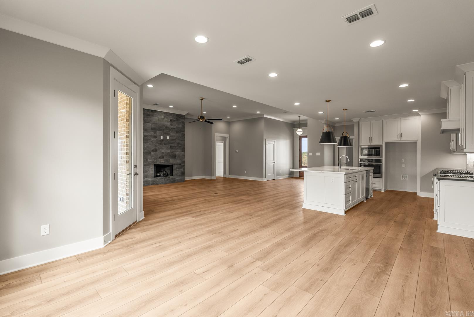 MAUMELLE VALLEY ESTATES - Residential