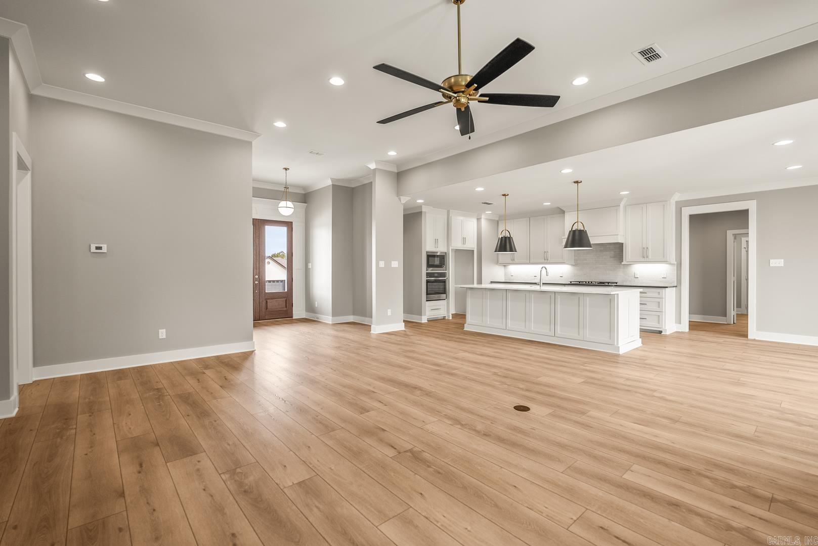 MAUMELLE VALLEY ESTATES - Residential