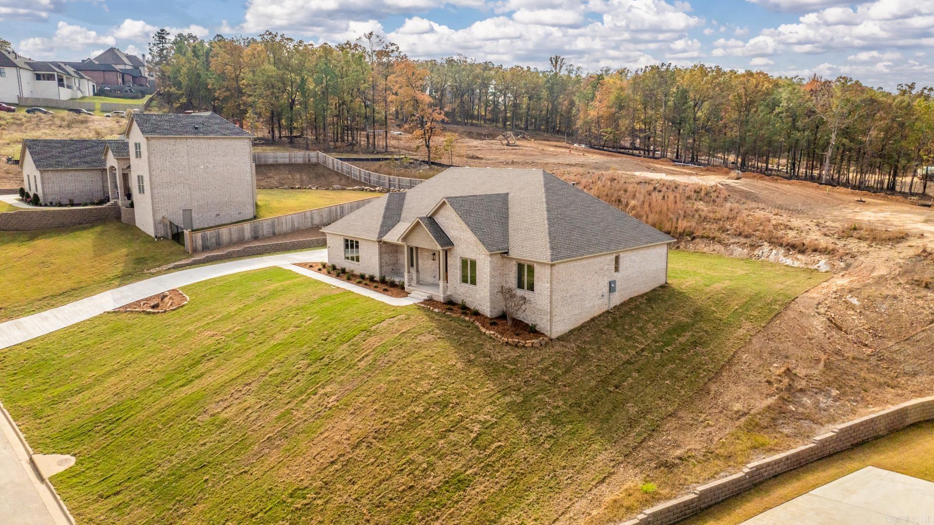 MAUMELLE VALLEY ESTATES - Residential
