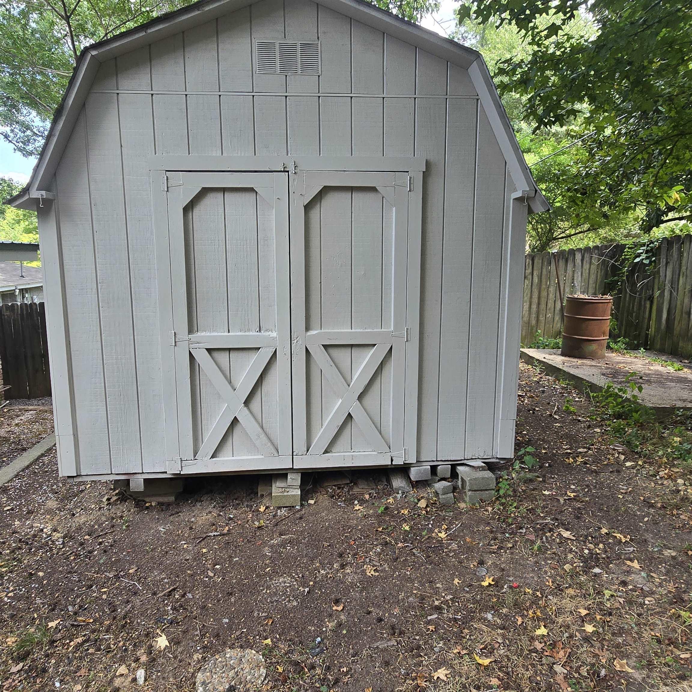 MEADOWCLIFF - Residential