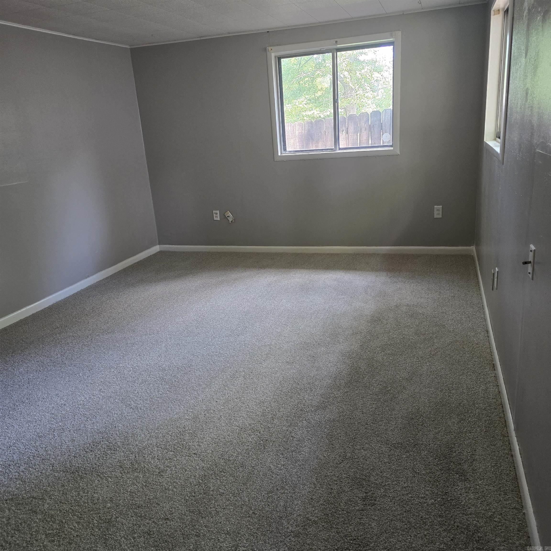 MEADOWCLIFF - Residential