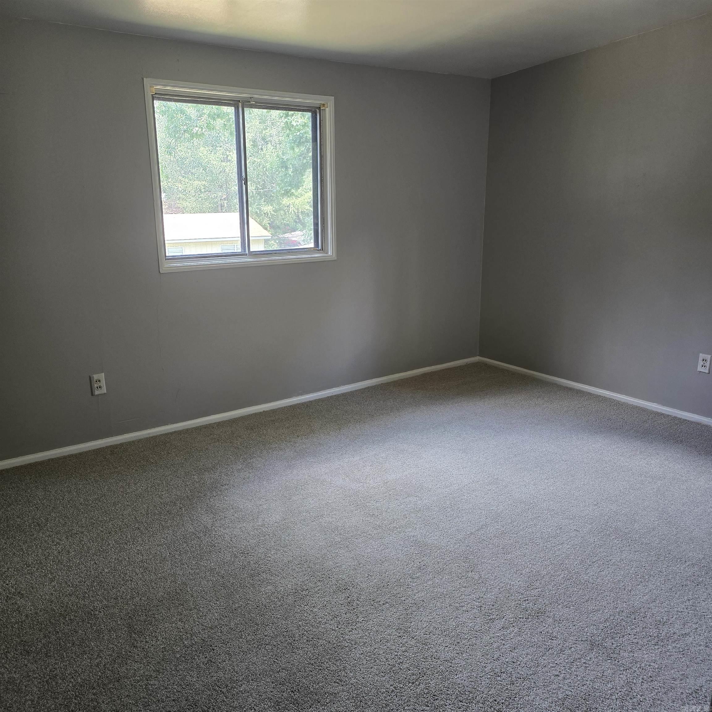 MEADOWCLIFF - Residential