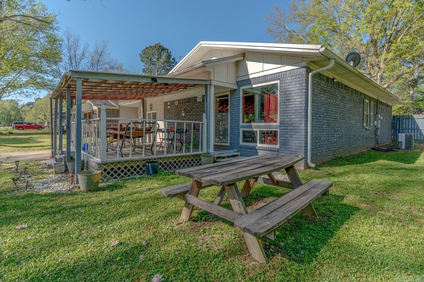 CLOYES & EMDE ADDN - Residential