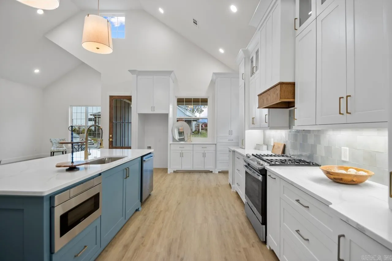 North Little Rock, Arkansas 72114, United States, 4 Bedrooms Bedrooms, ,3 BathroomsBathrooms,Residential,Active,26994