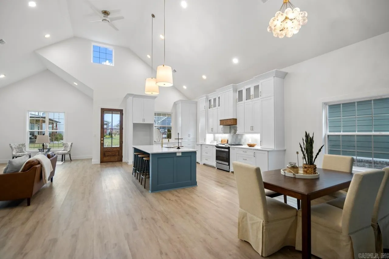 North Little Rock, Arkansas 72114, United States, 4 Bedrooms Bedrooms, ,3 BathroomsBathrooms,Residential,Active,26994