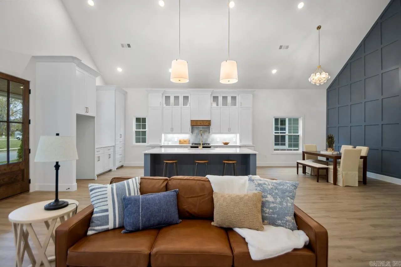 North Little Rock, Arkansas 72114, United States, 4 Bedrooms Bedrooms, ,3 BathroomsBathrooms,Residential,Active,26994