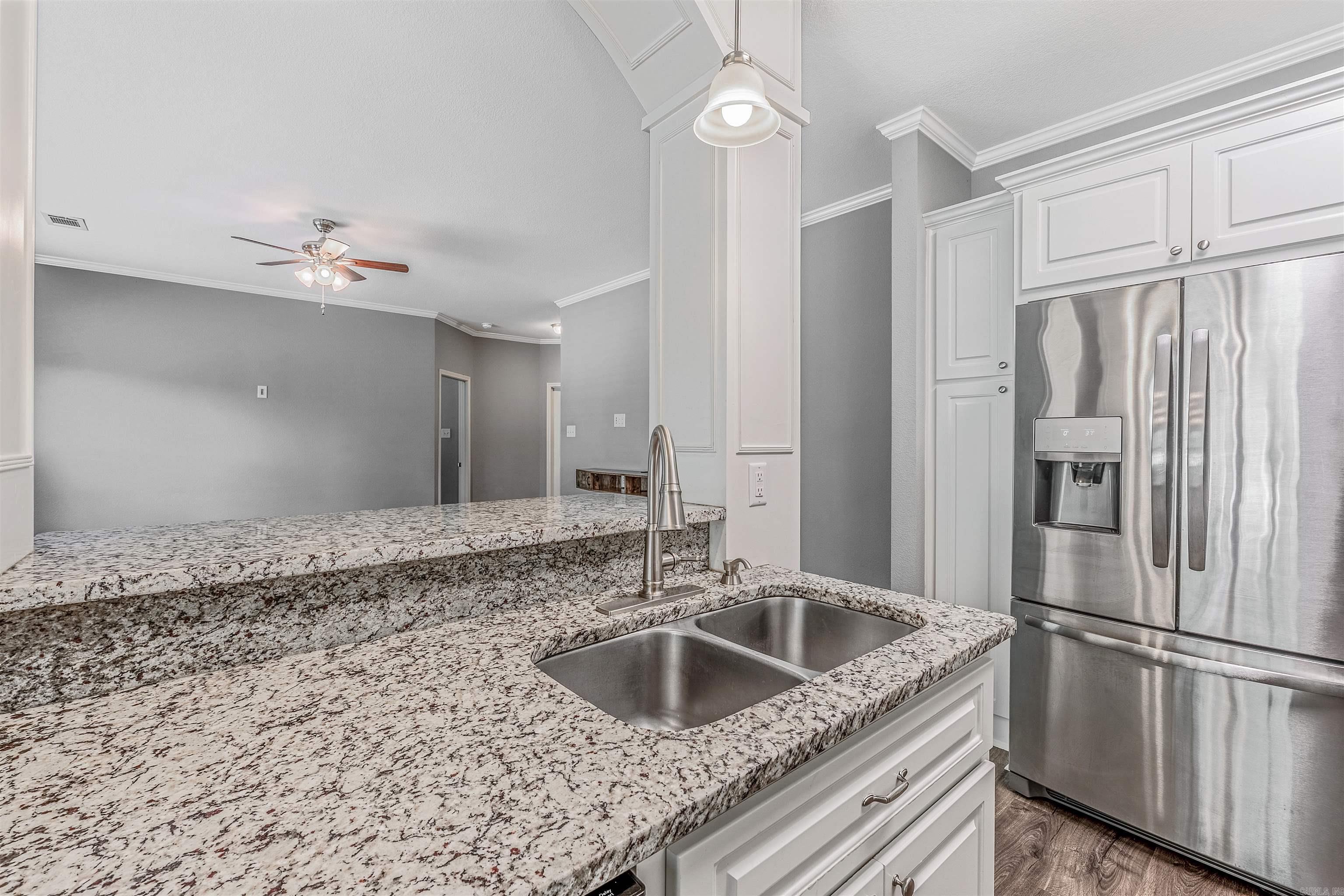 ARBOR OAKS - Residential