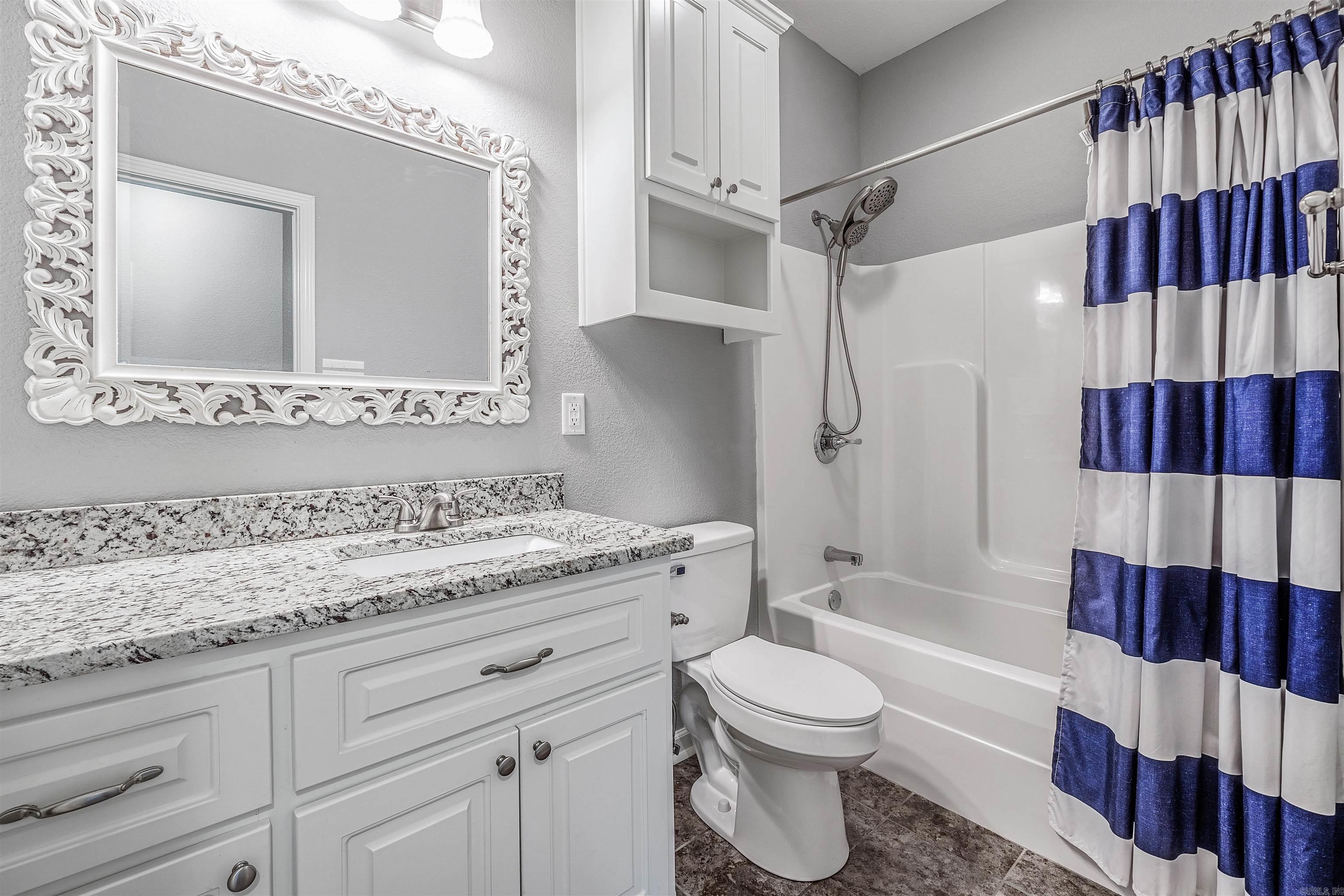 ARBOR OAKS - Residential