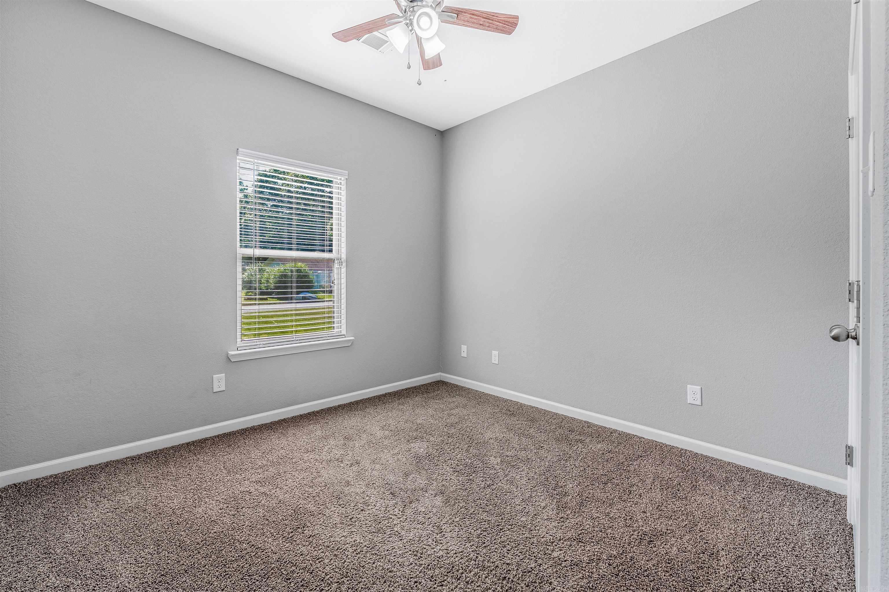 ARBOR OAKS - Residential