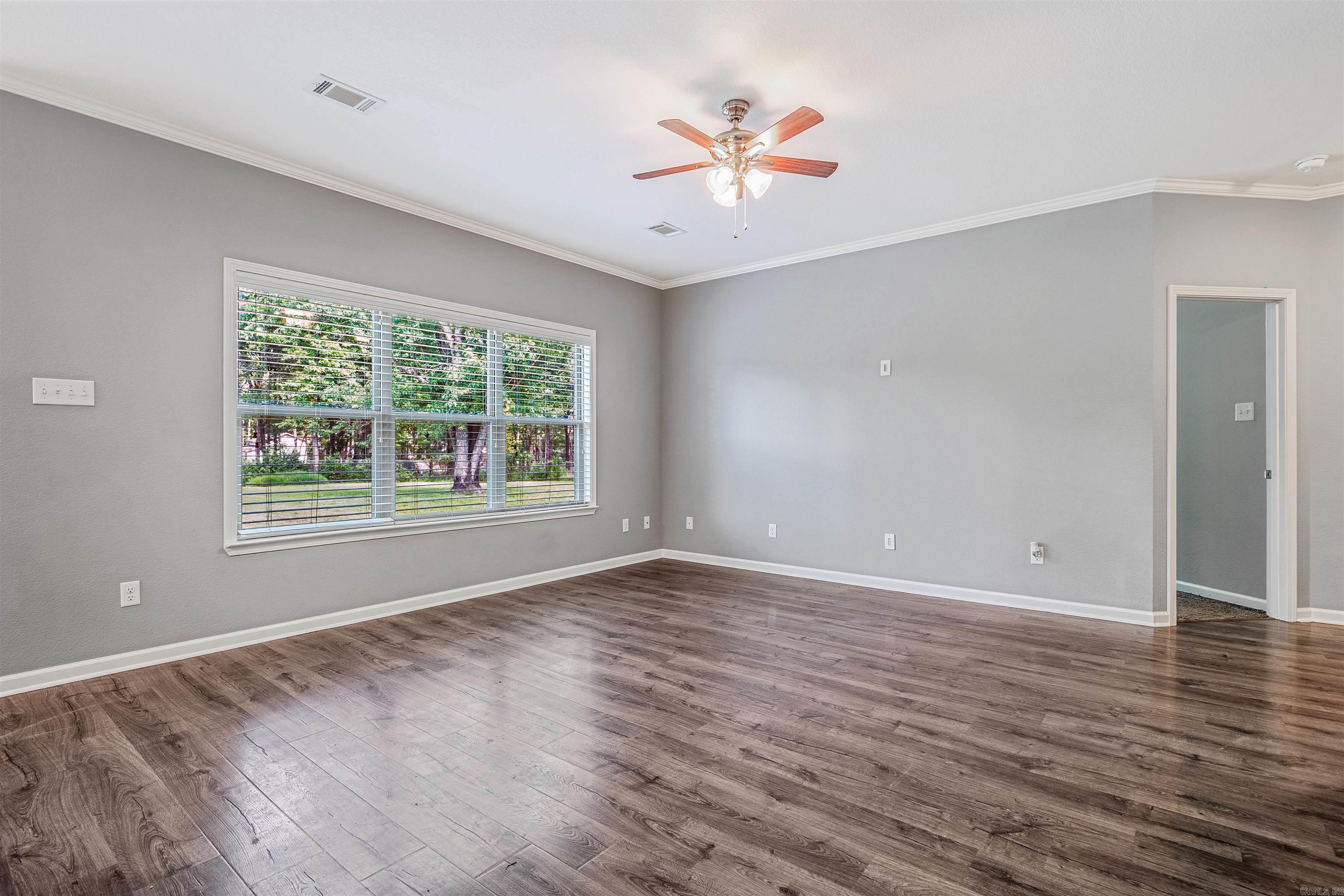 ARBOR OAKS - Residential