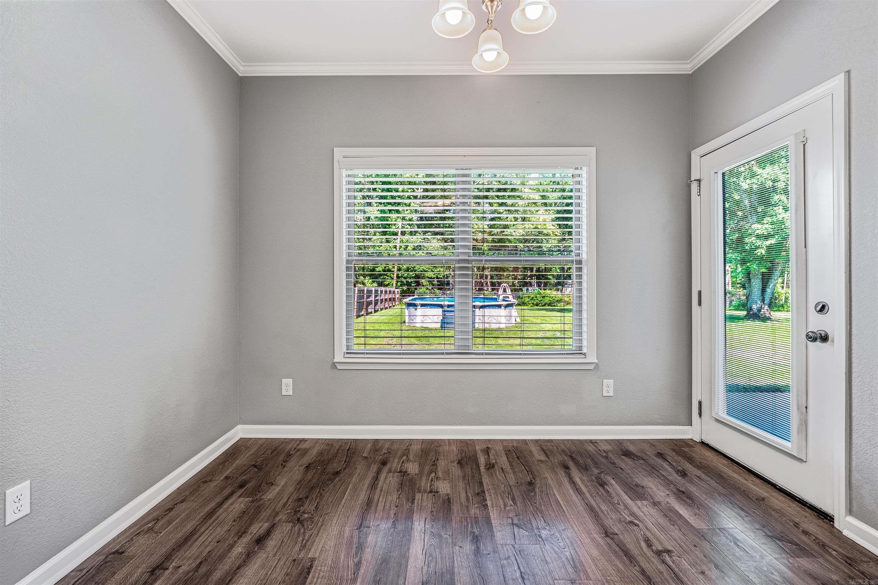 ARBOR OAKS - Residential