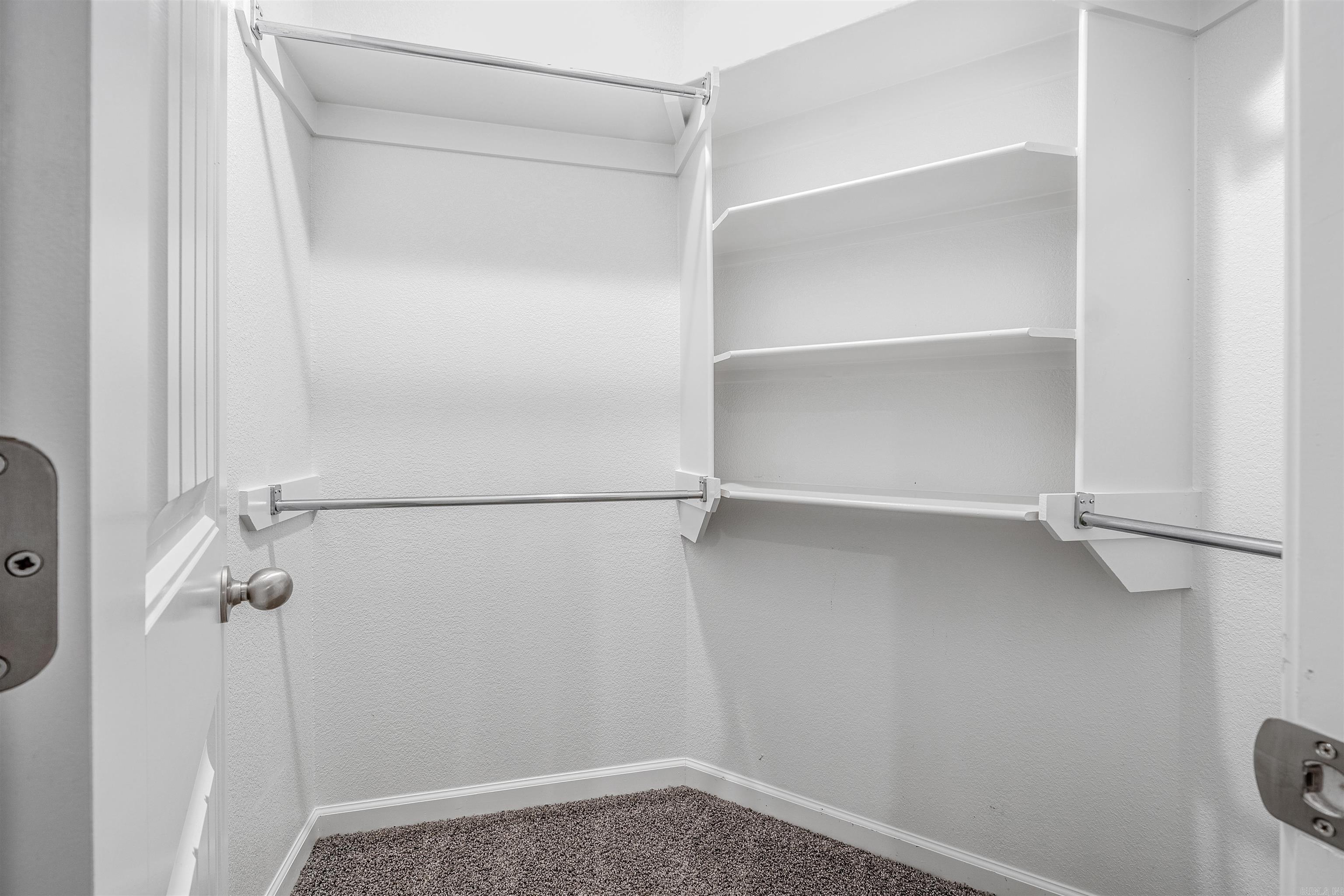 ARBOR OAKS - Residential