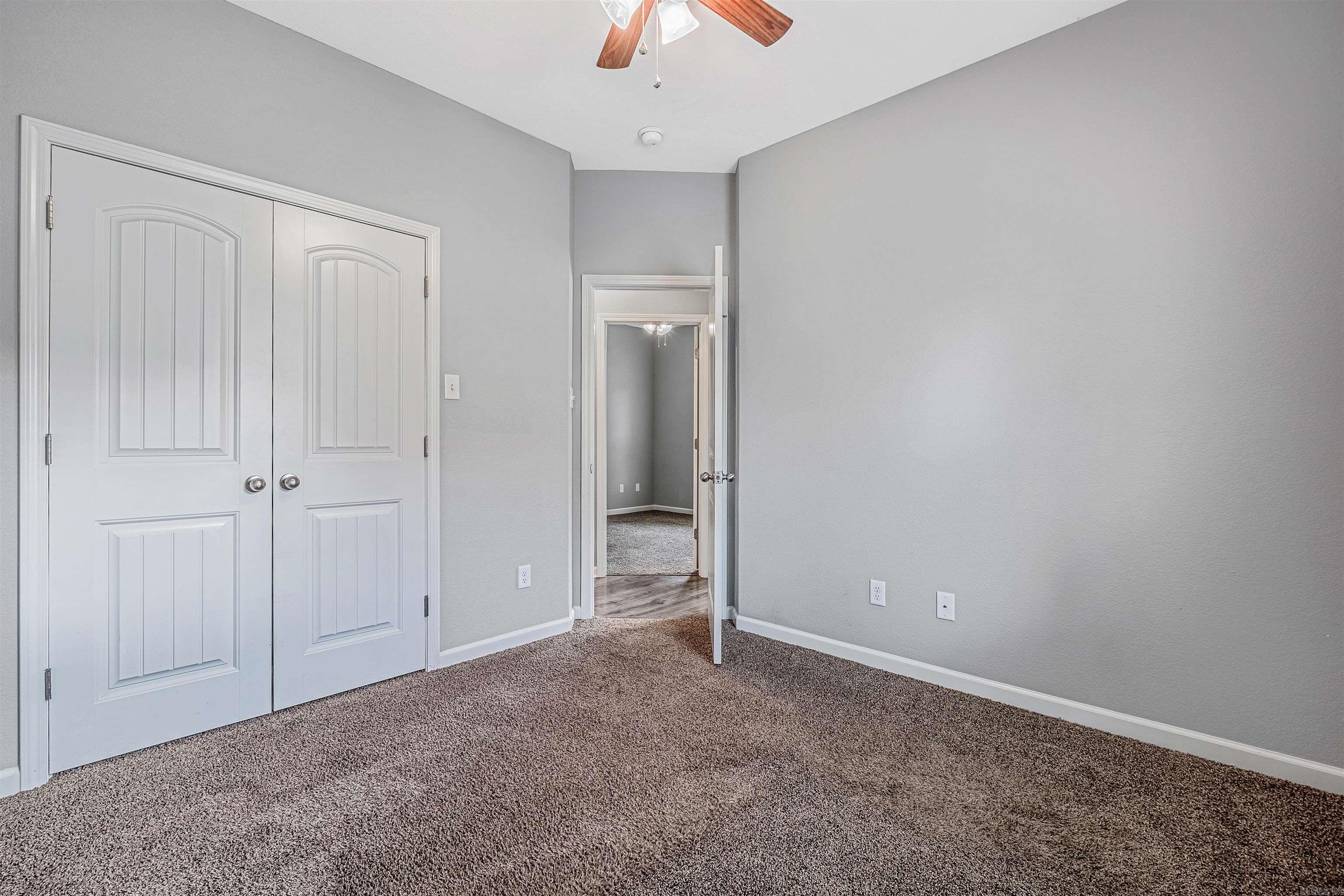 ARBOR OAKS - Residential