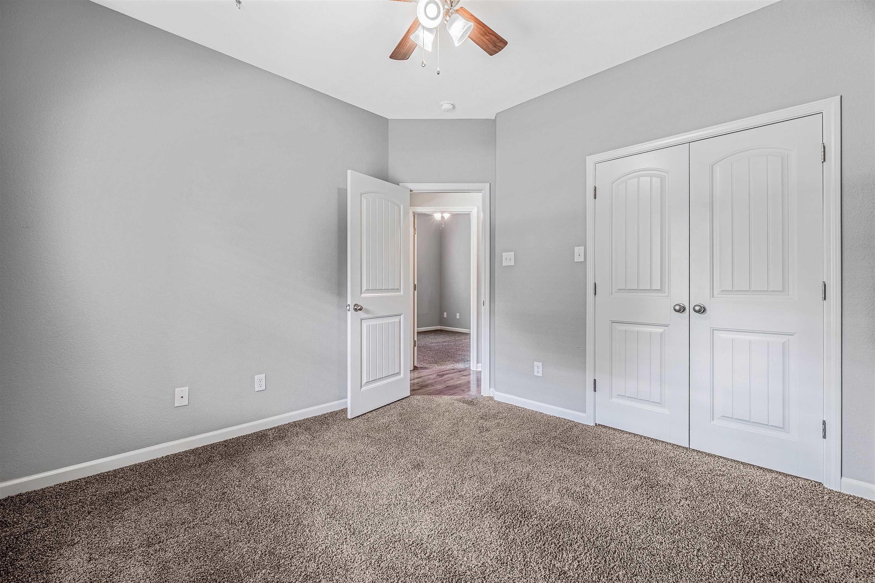 ARBOR OAKS - Residential