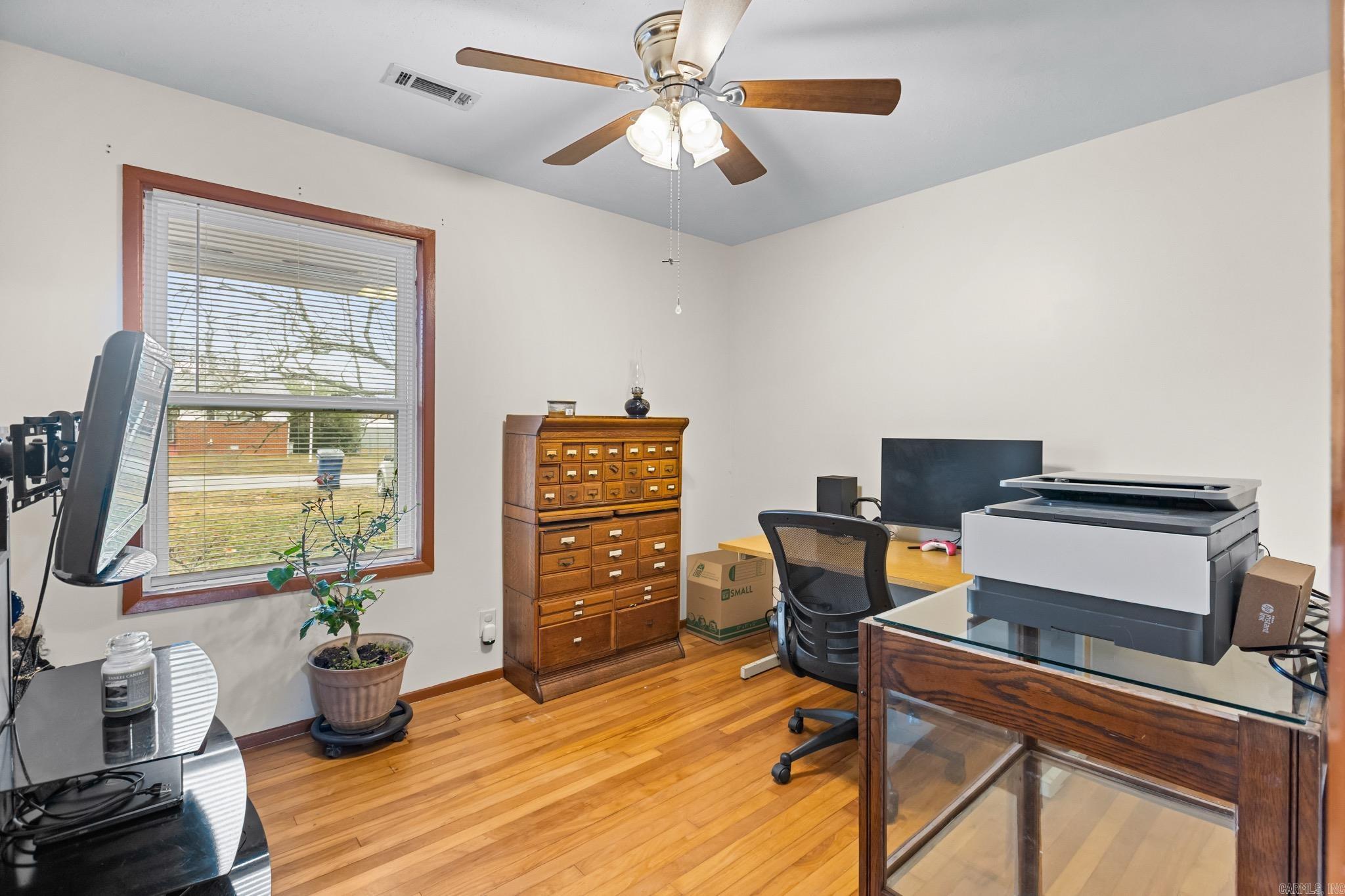 PLAZA HEIGHTS - Residential