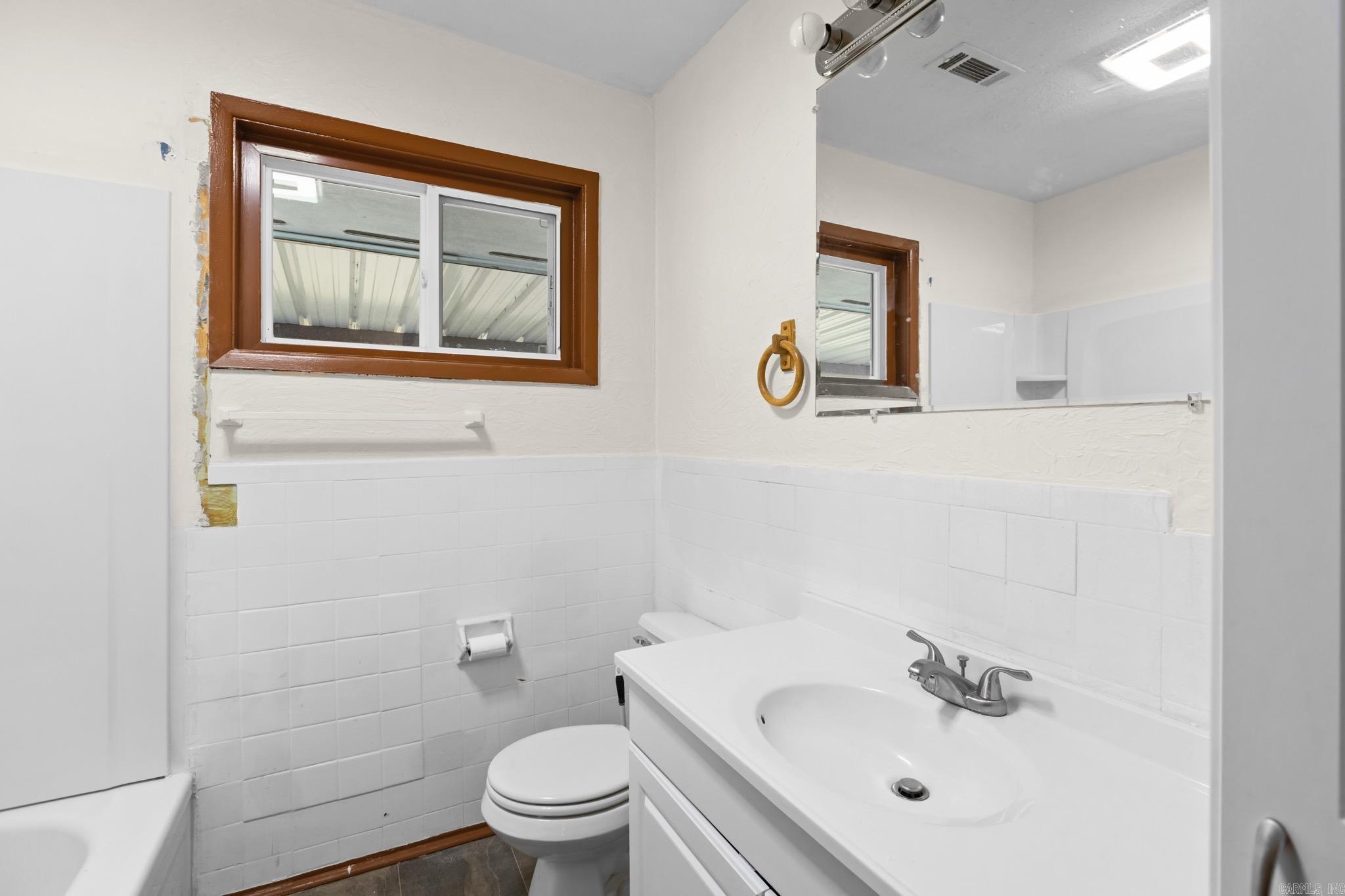 PLAZA HEIGHTS - Residential