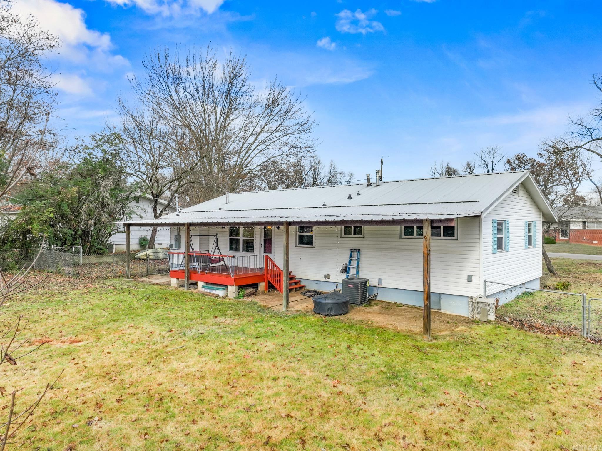 PLAZA HEIGHTS - Residential