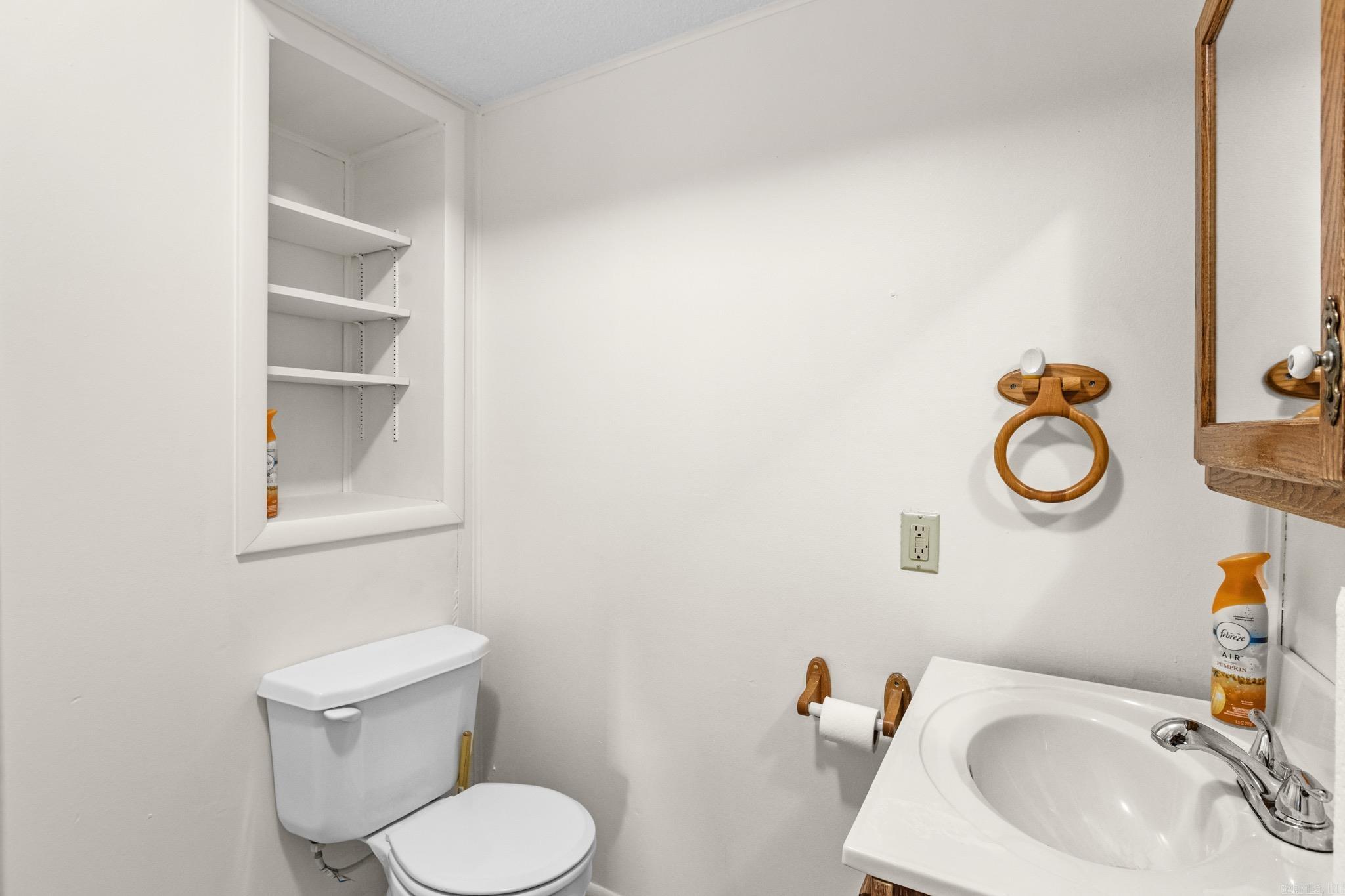 PLAZA HEIGHTS - Residential