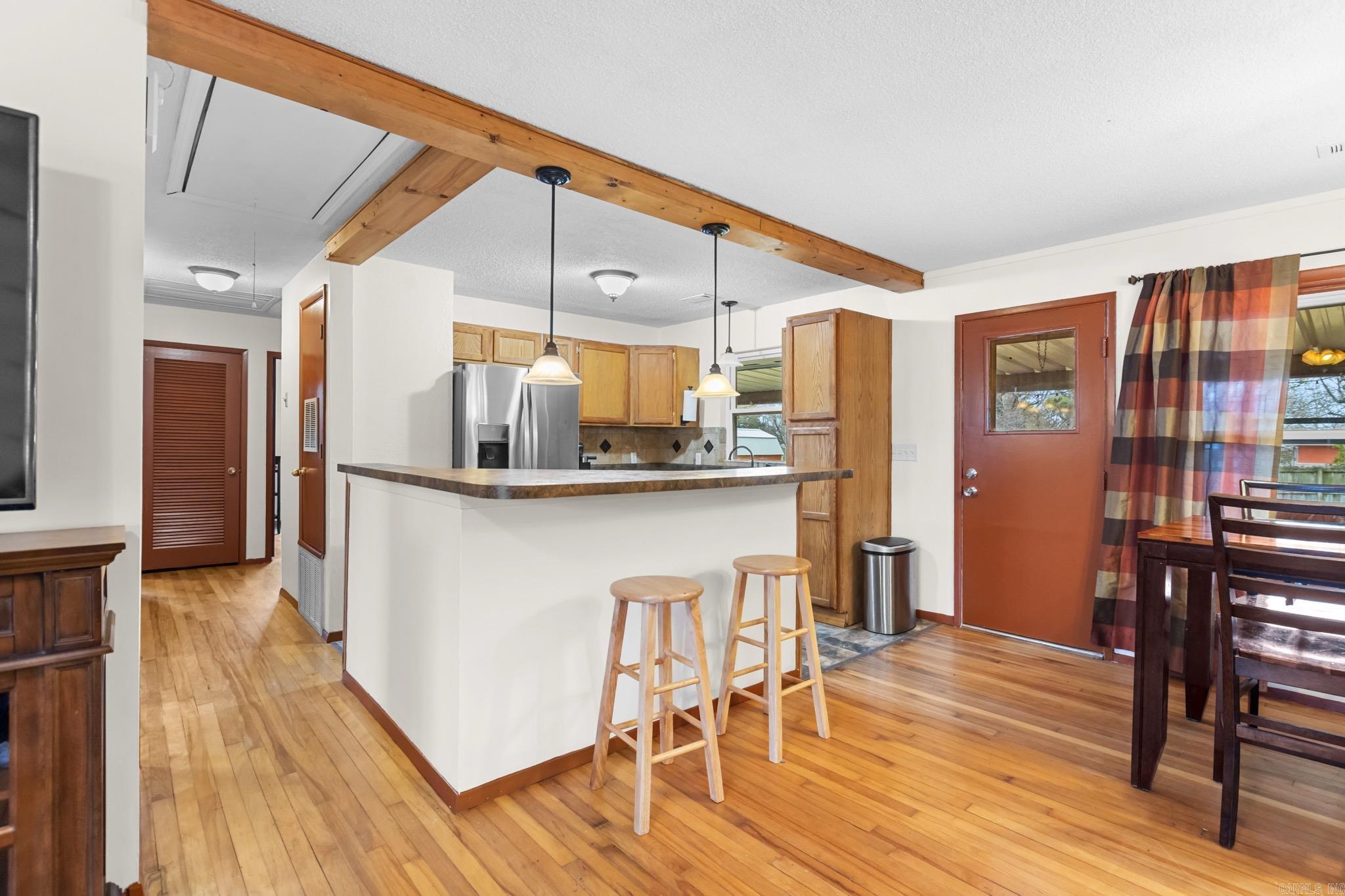 PLAZA HEIGHTS - Residential