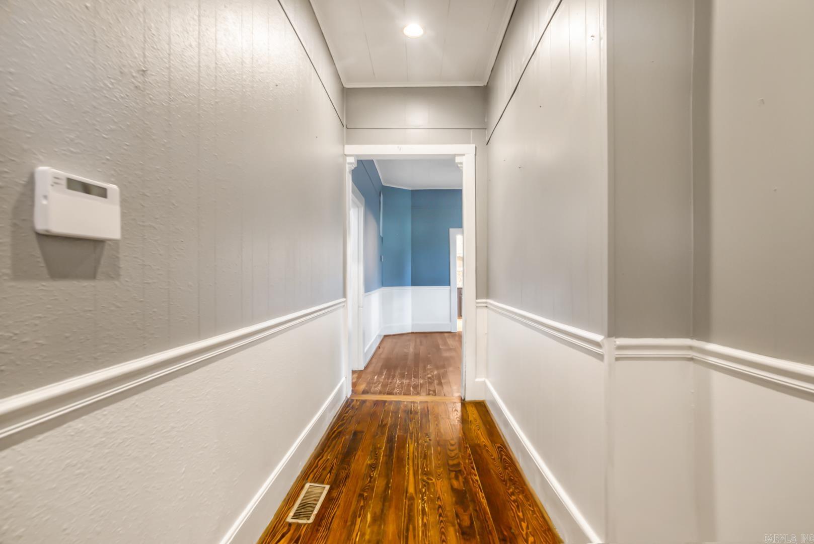 ORIGINAL TOWN-BRYANT - Residential